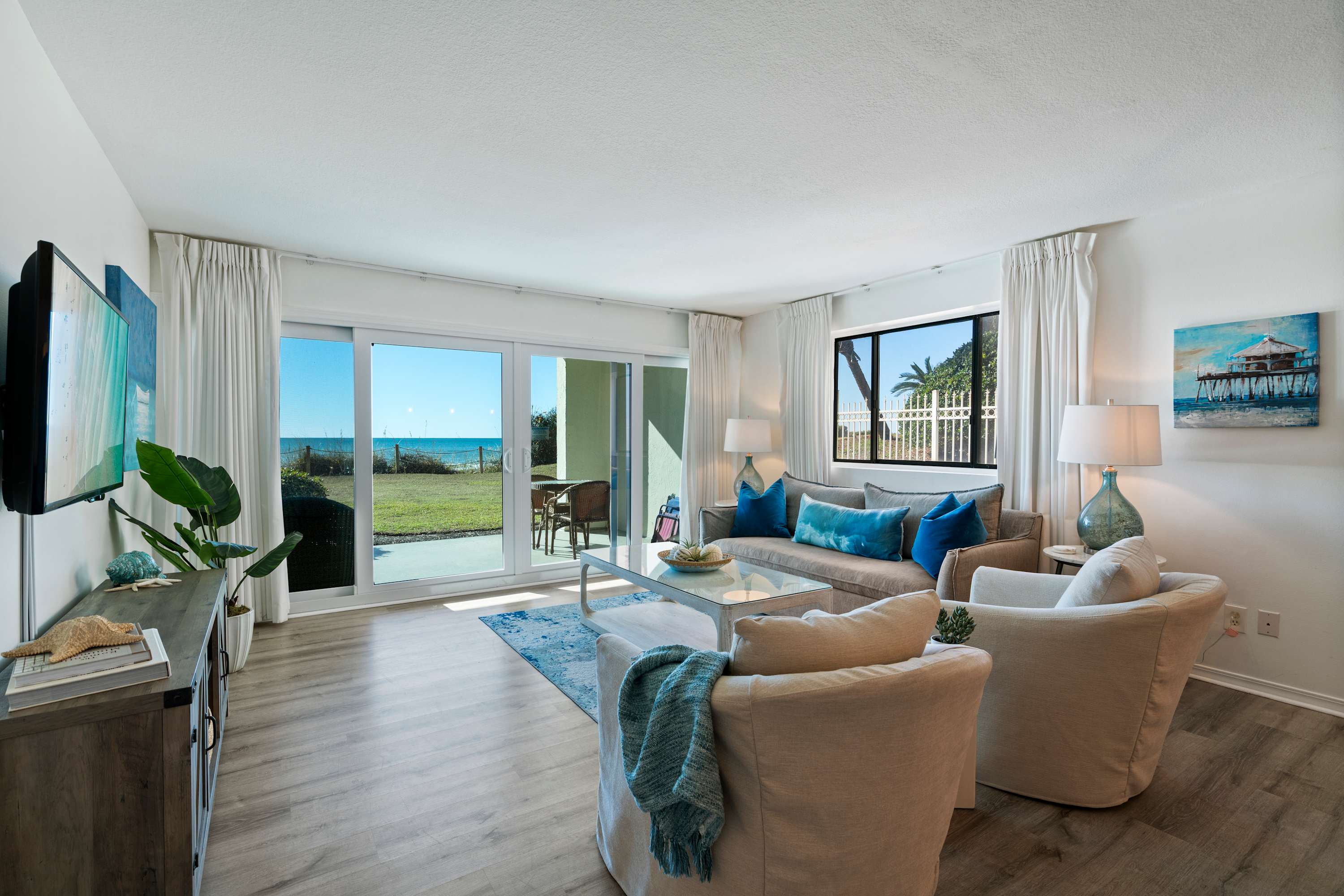 Huntington by the Sea 107 | Photo 12