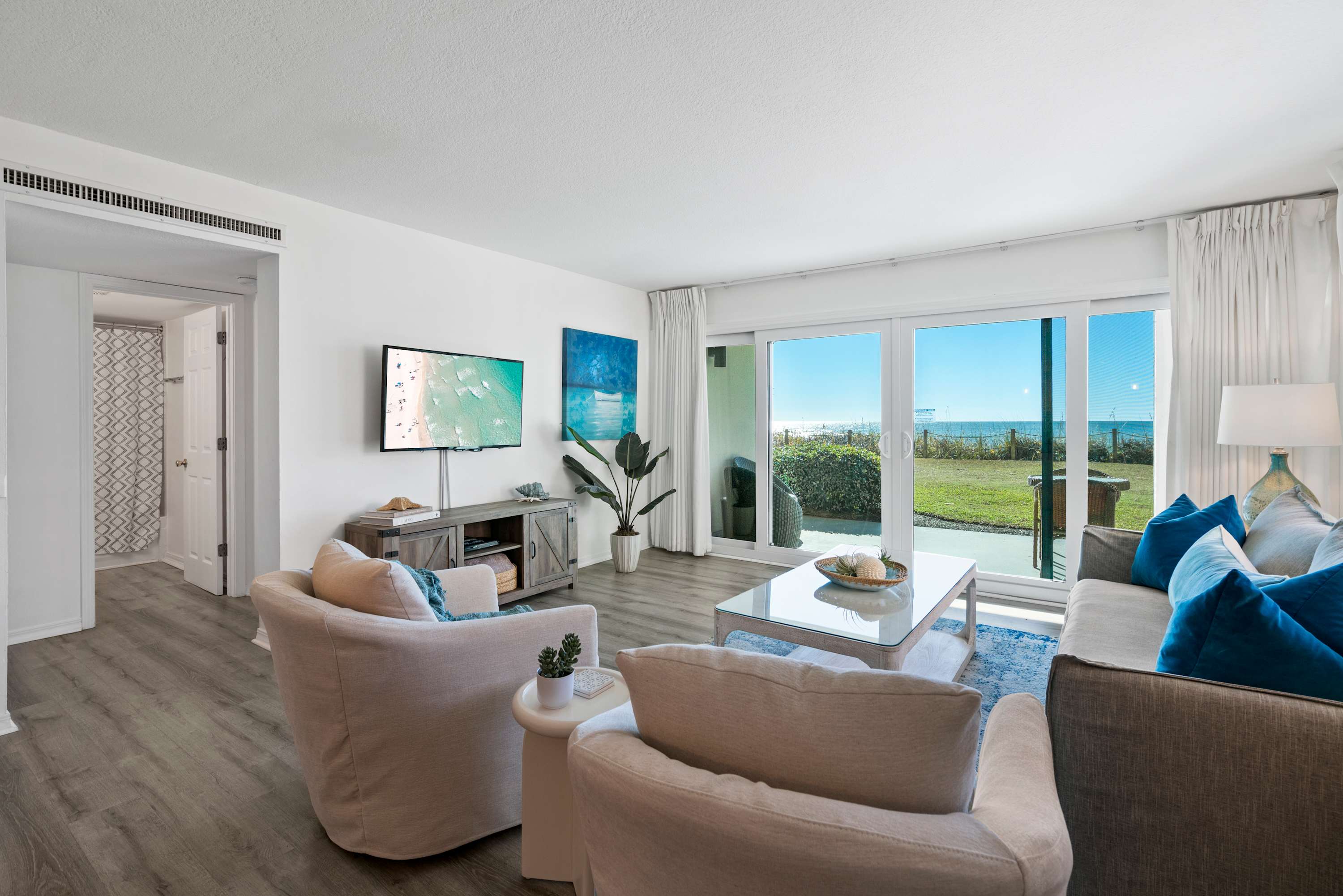 Huntington by the Sea 107 | Photo 10