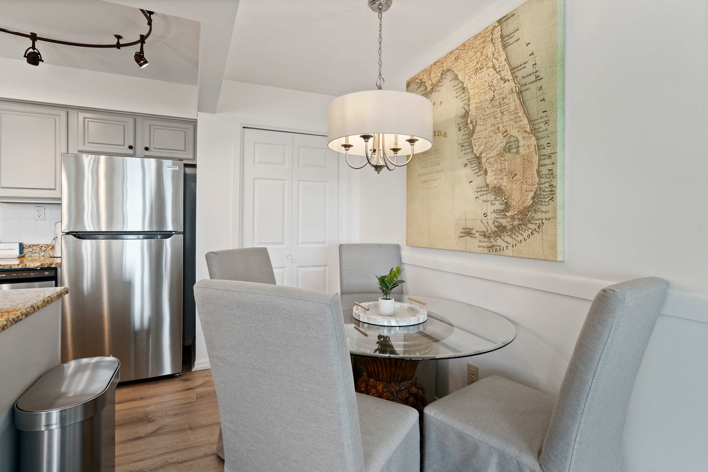 Huntington by the Sea 107 | Photo 16