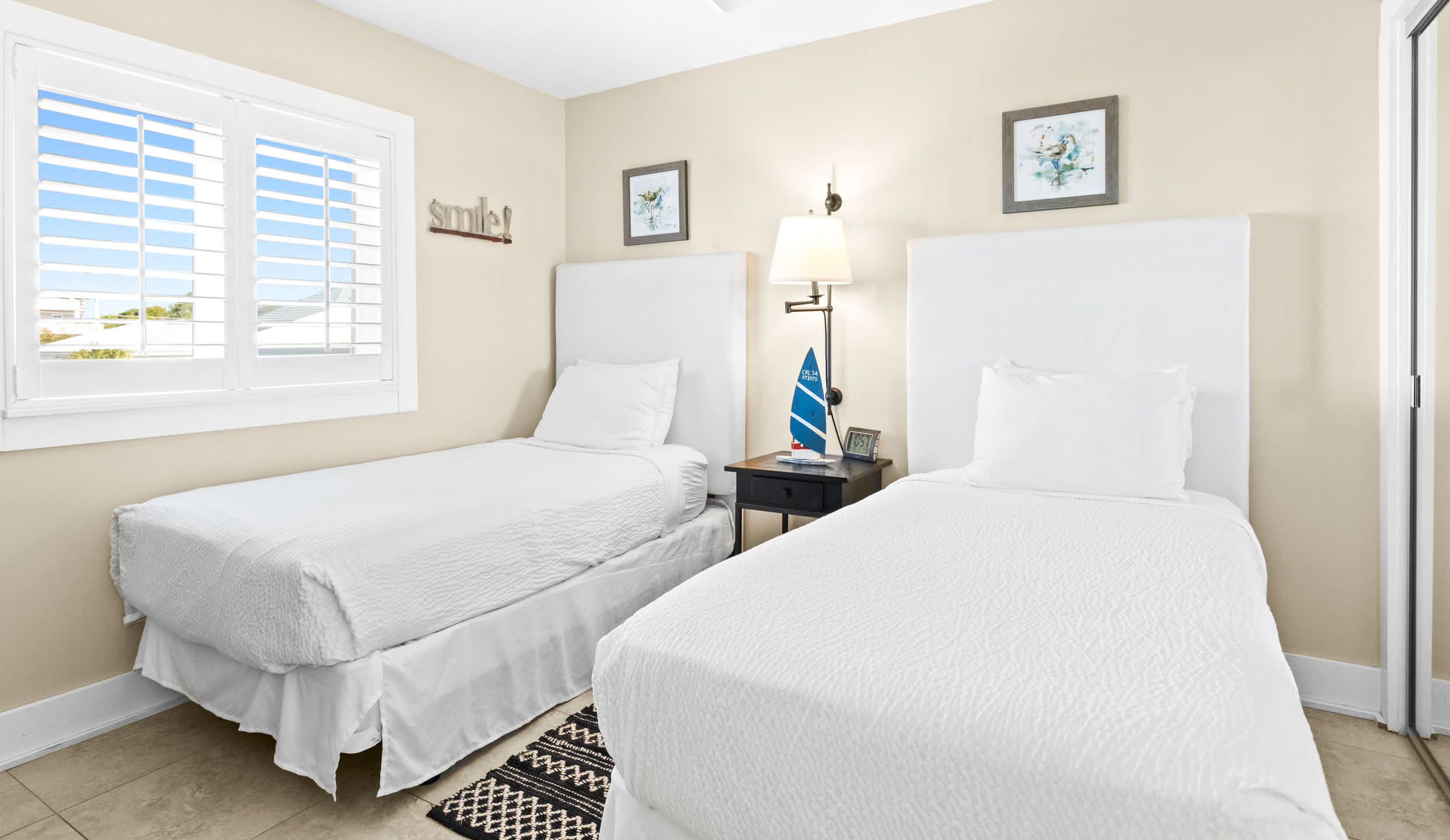 One Seagrove Place 0401 | Photo 23