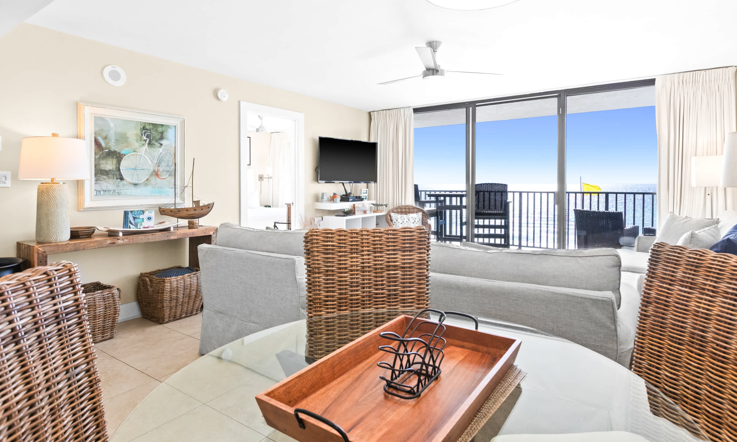 One Seagrove Place 0401 | Photo 8