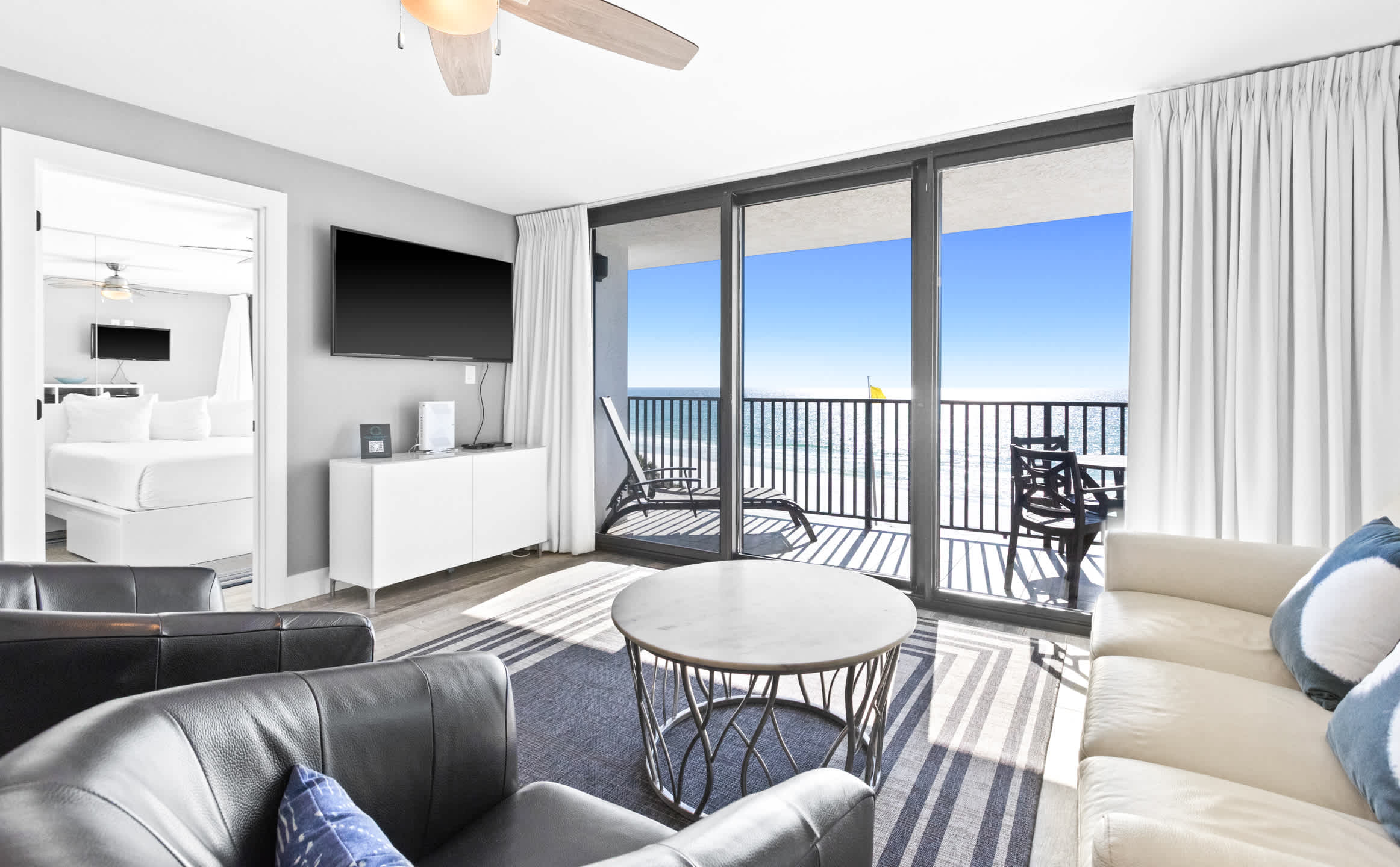 One Seagrove Place 0402 4