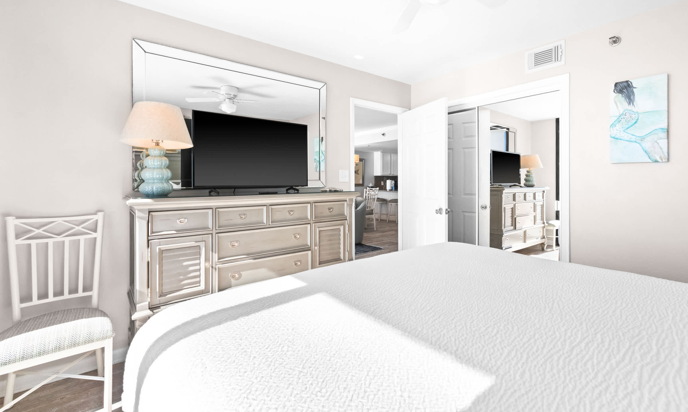 One Seagrove Place 0403 | Photo 19