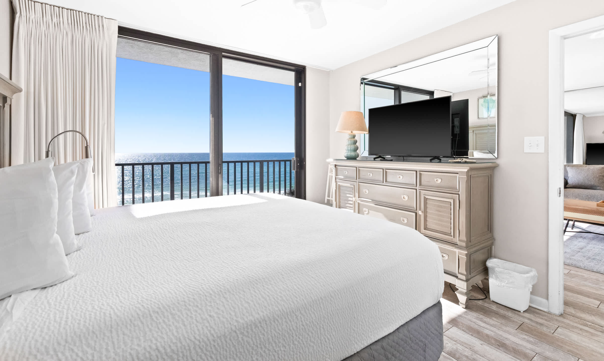 One Seagrove Place 0403 | Photo 18