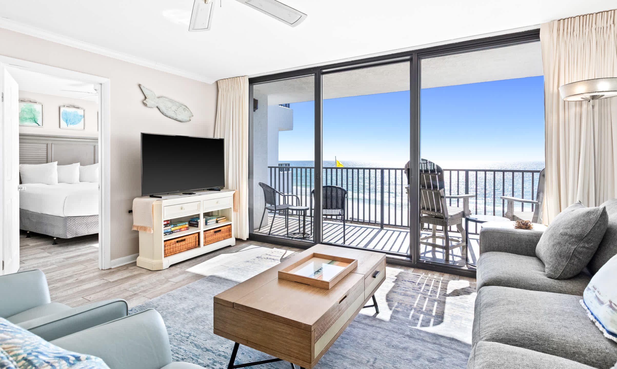 One Seagrove Place 0403 | Photo 3