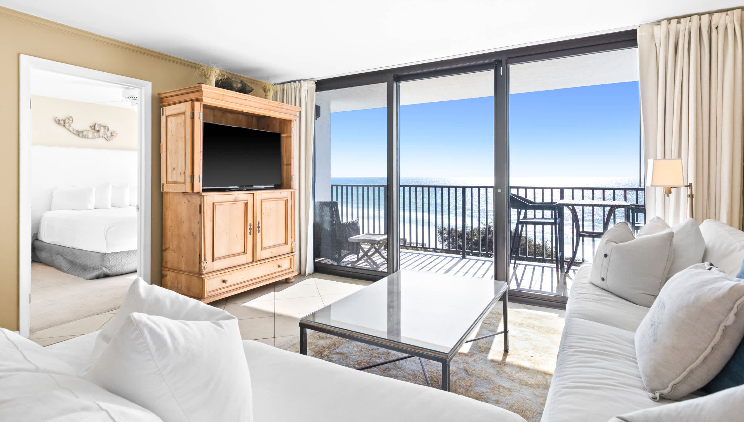 One Seagrove Place 0405 2