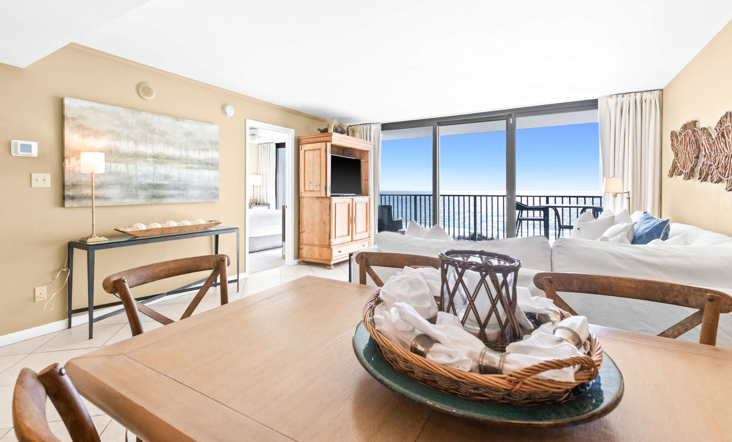 One Seagrove Place 0405 13