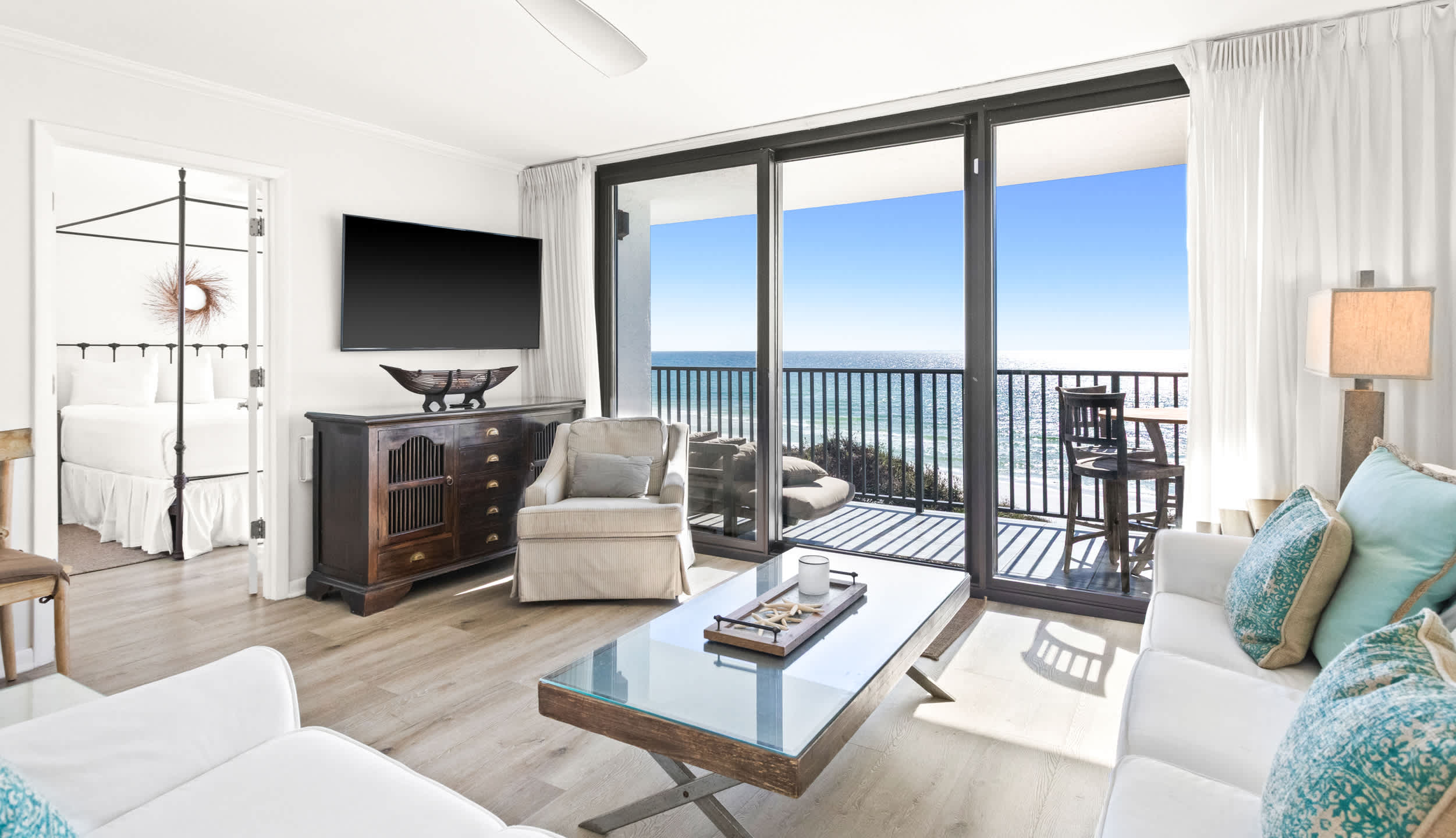 One Seagrove Place 0406 | Photo 3