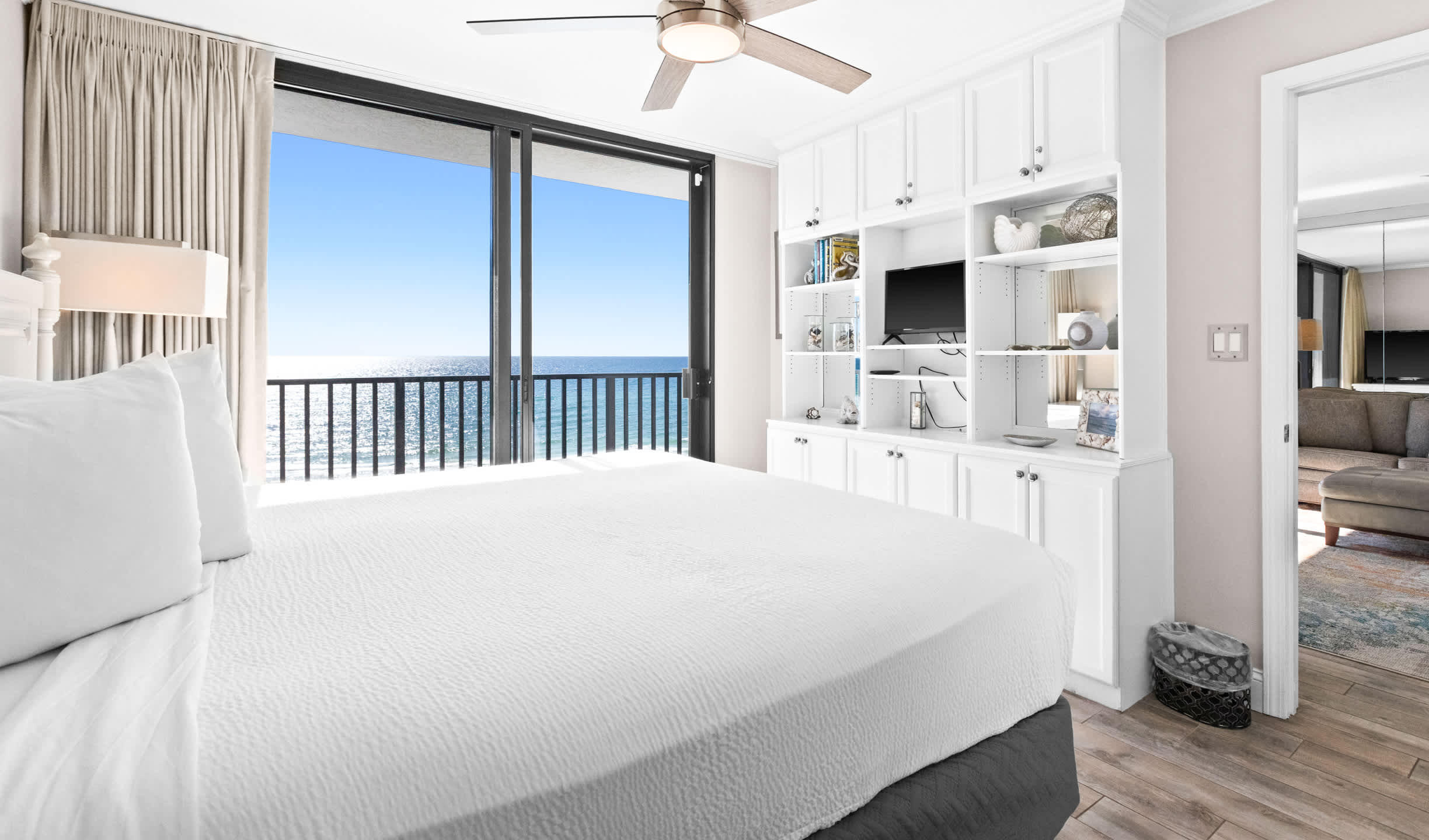 One Seagrove Place 0408 | Photo 16