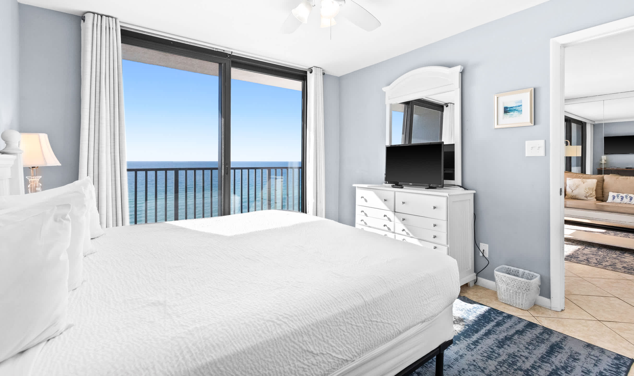 One Seagrove Place 0902 | Photo 17