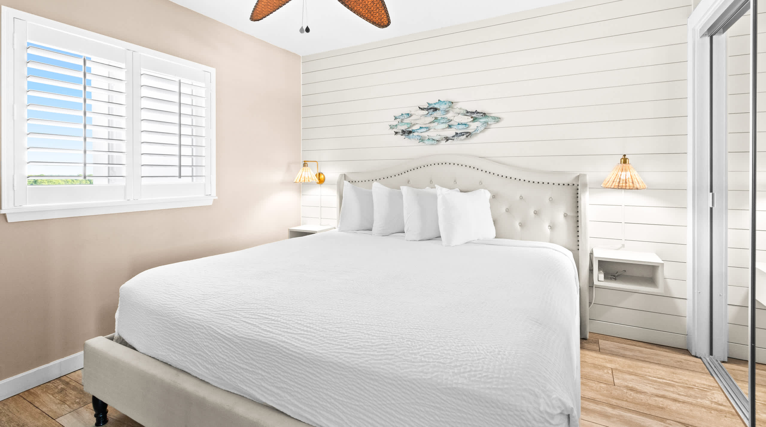 One Seagrove Place 1004 30