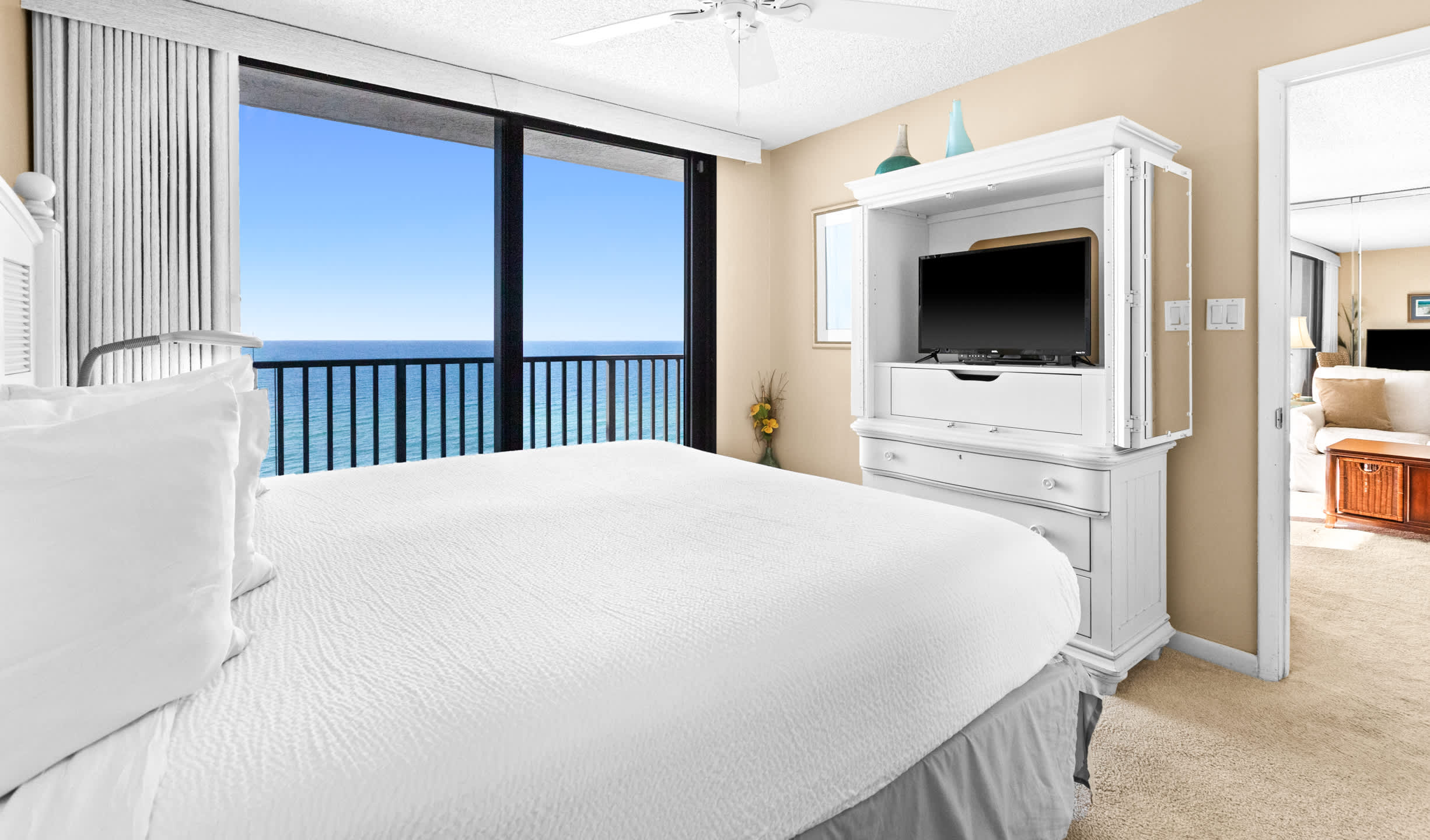 One Seagrove Place 1007 | Photo 24