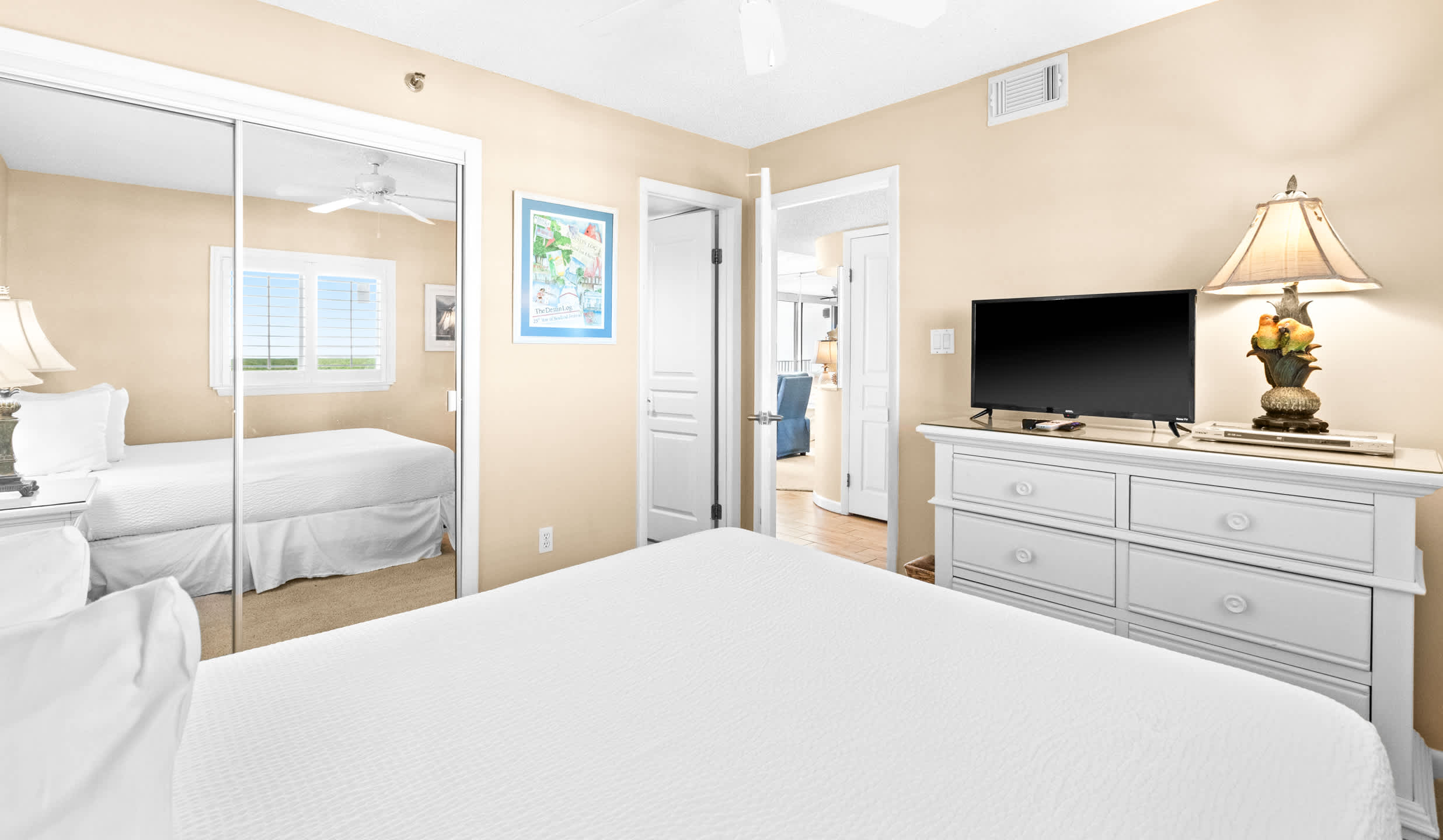 One Seagrove Place 1007 | Photo 28