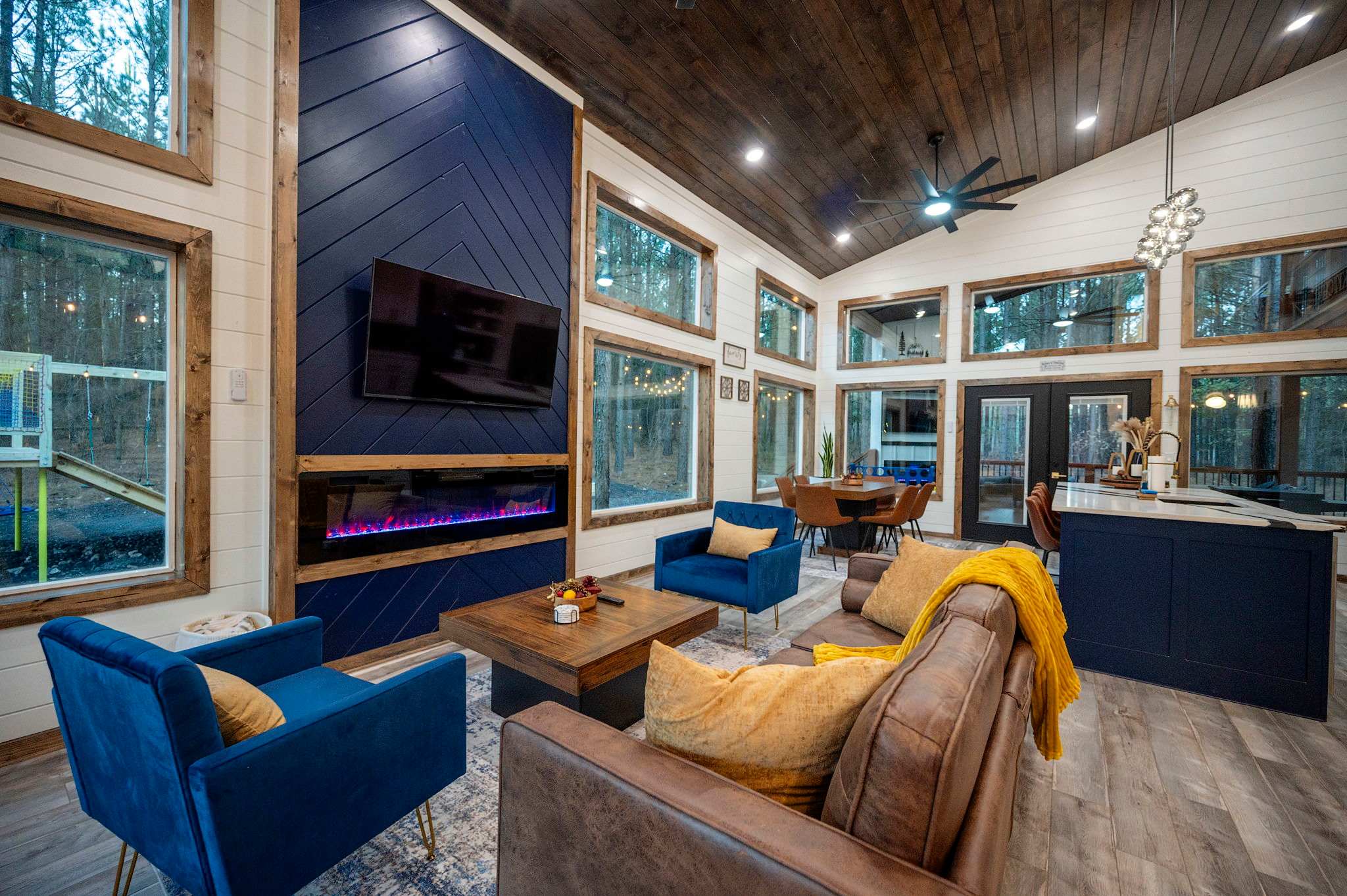 New Luxury! Starlight Pines Hot Tub-Arcade-Firepit