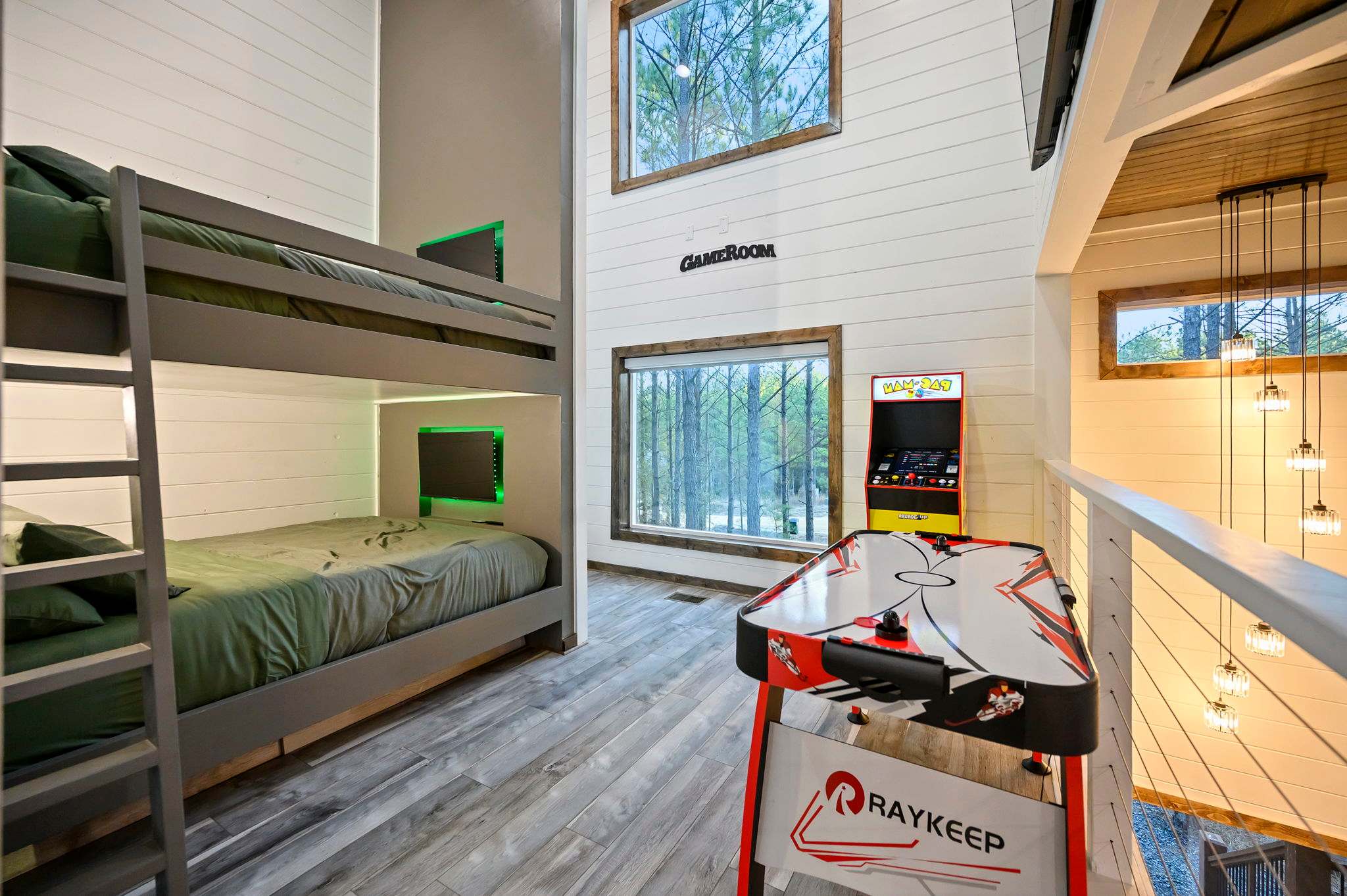 New Luxury! Starlight Pines Hot Tub-Arcade-Firepit