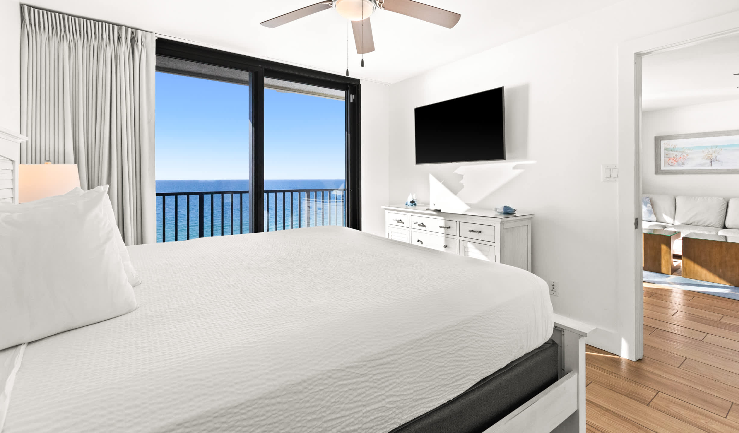 One Seagrove Place 1204 | Photo 19