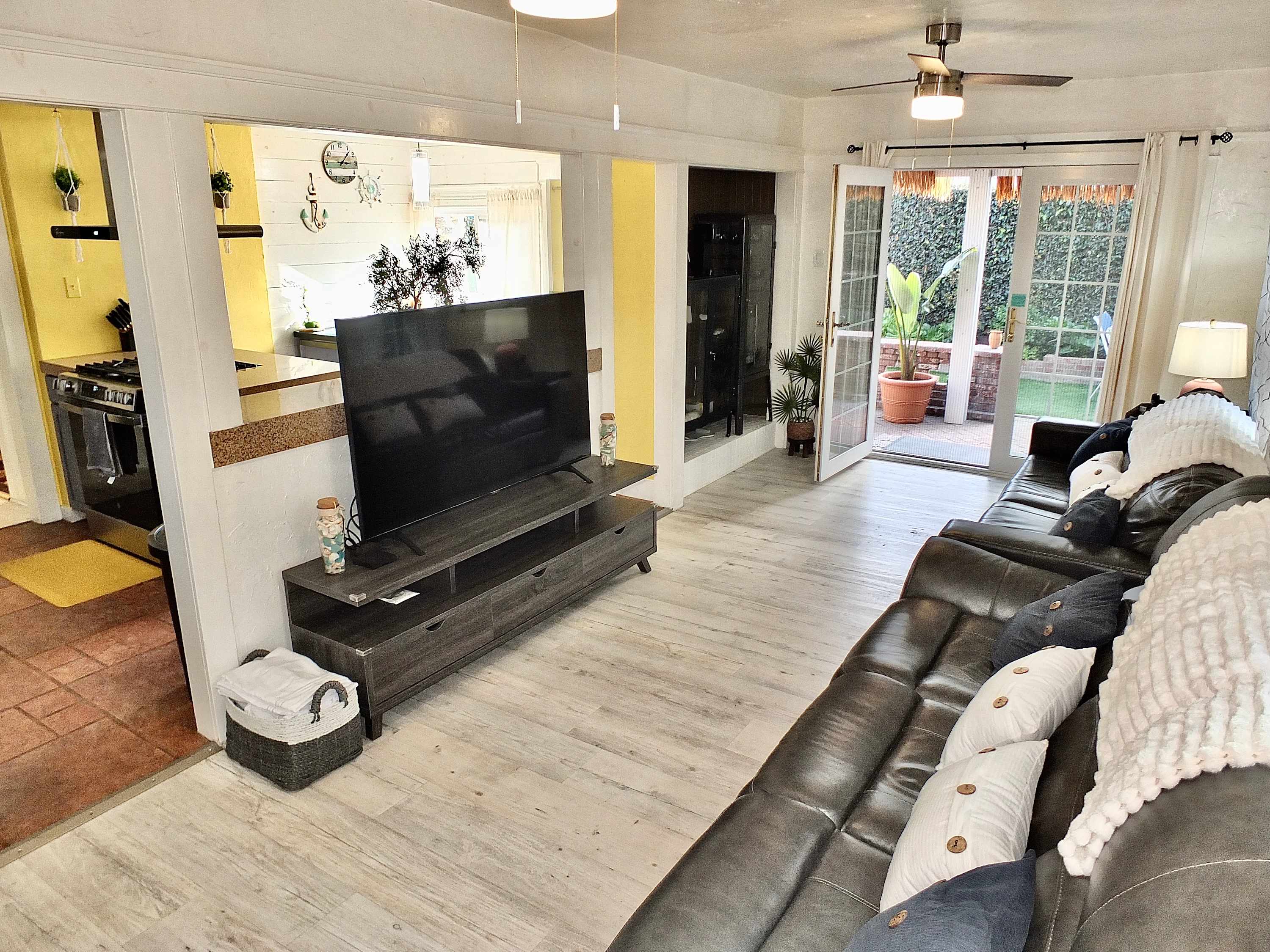 Comfortable living space with smart TV and queen sleeper sofa