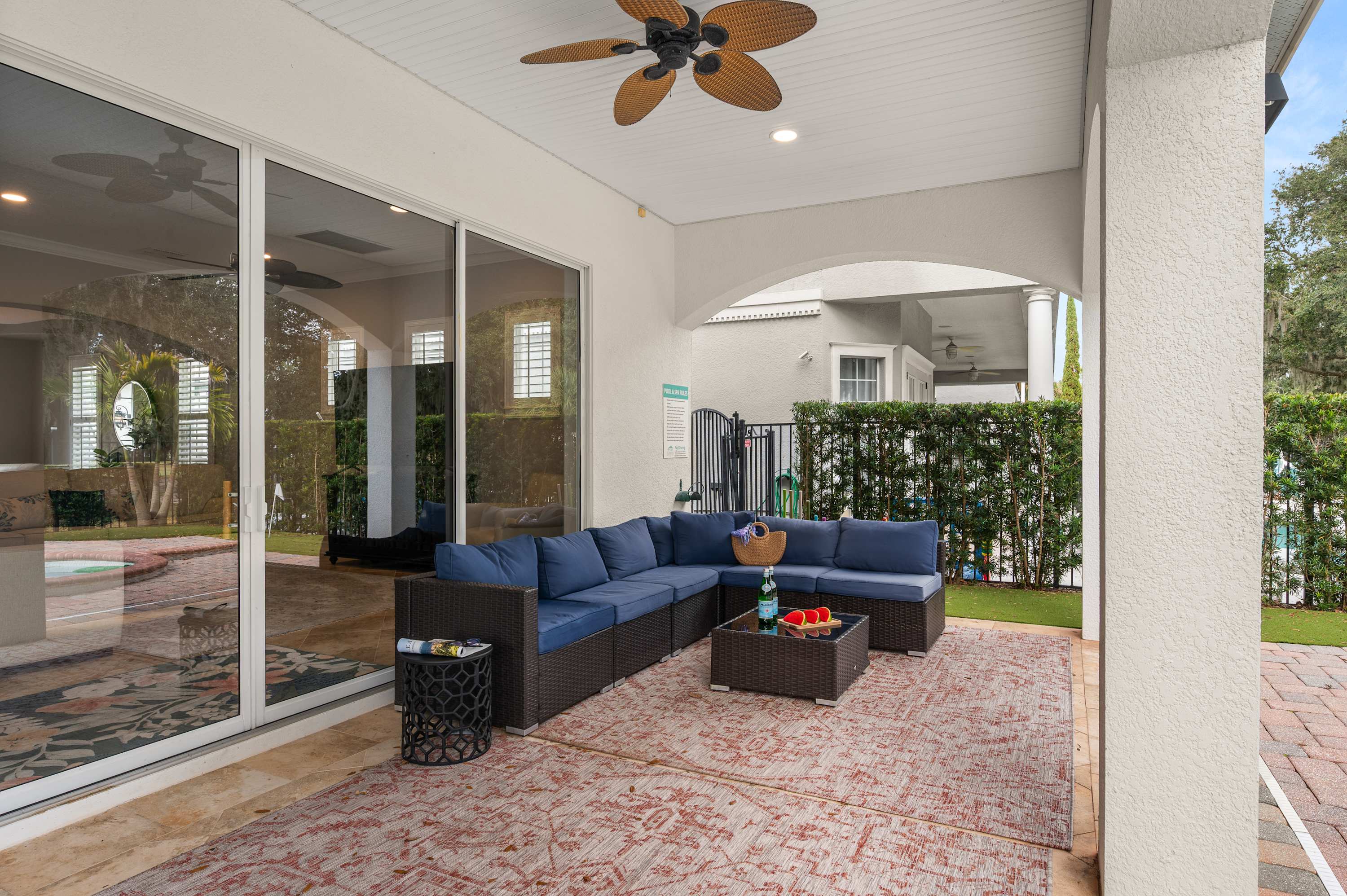 Reunion villa w/ pool & cinema room