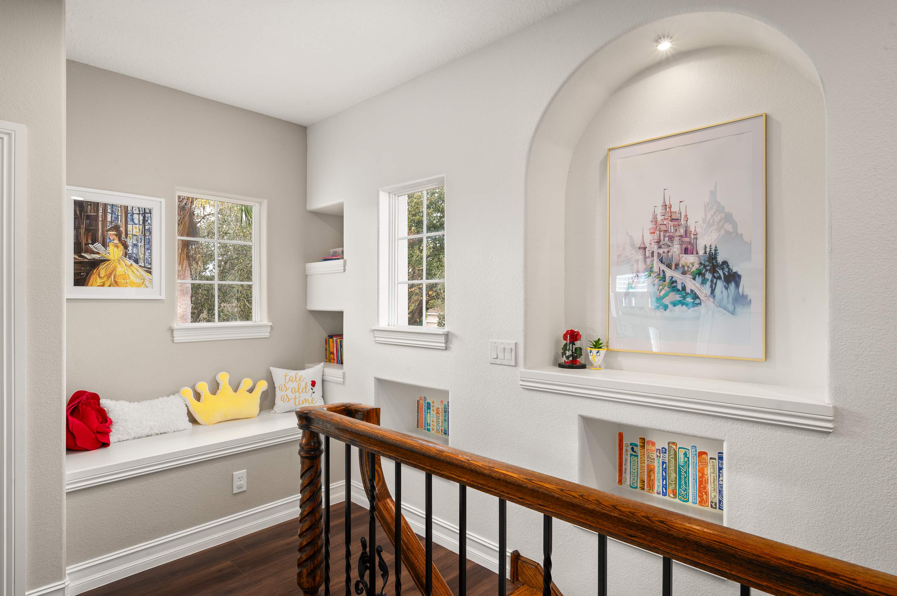 Reunion villa w/ pool & cinema room