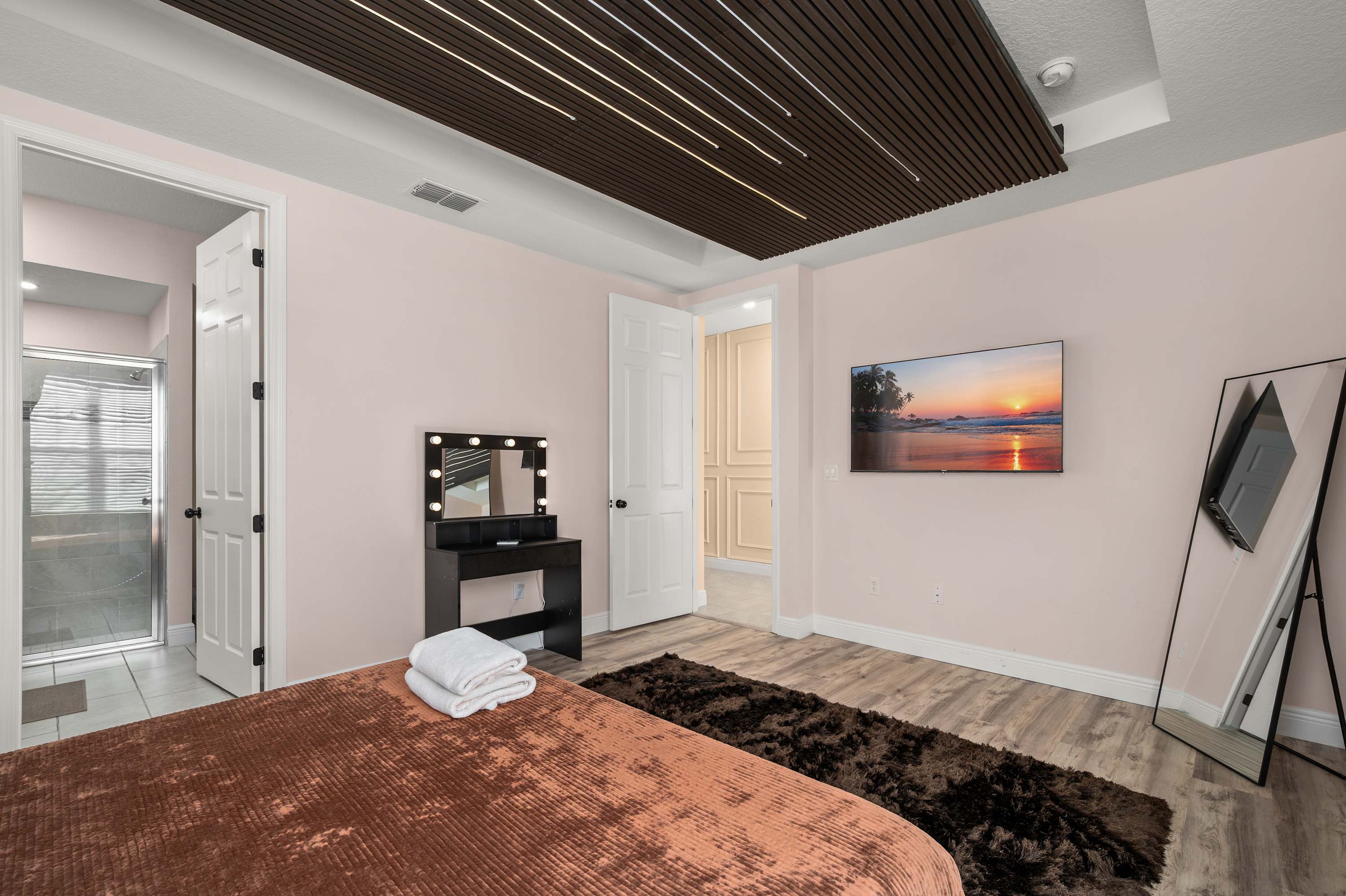 Family getaway w/ private pool & game room