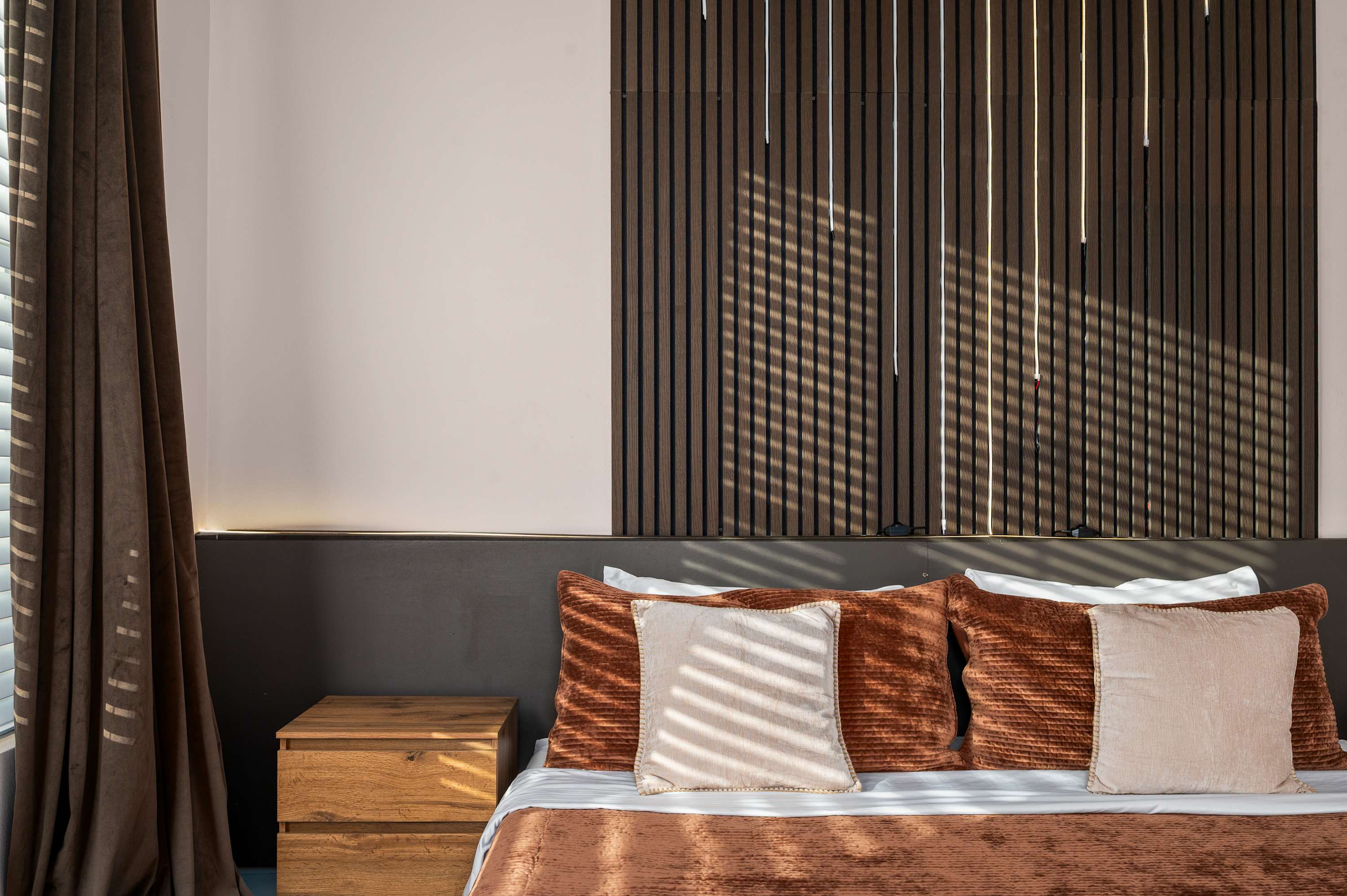 Family getaway w/ private pool & game room