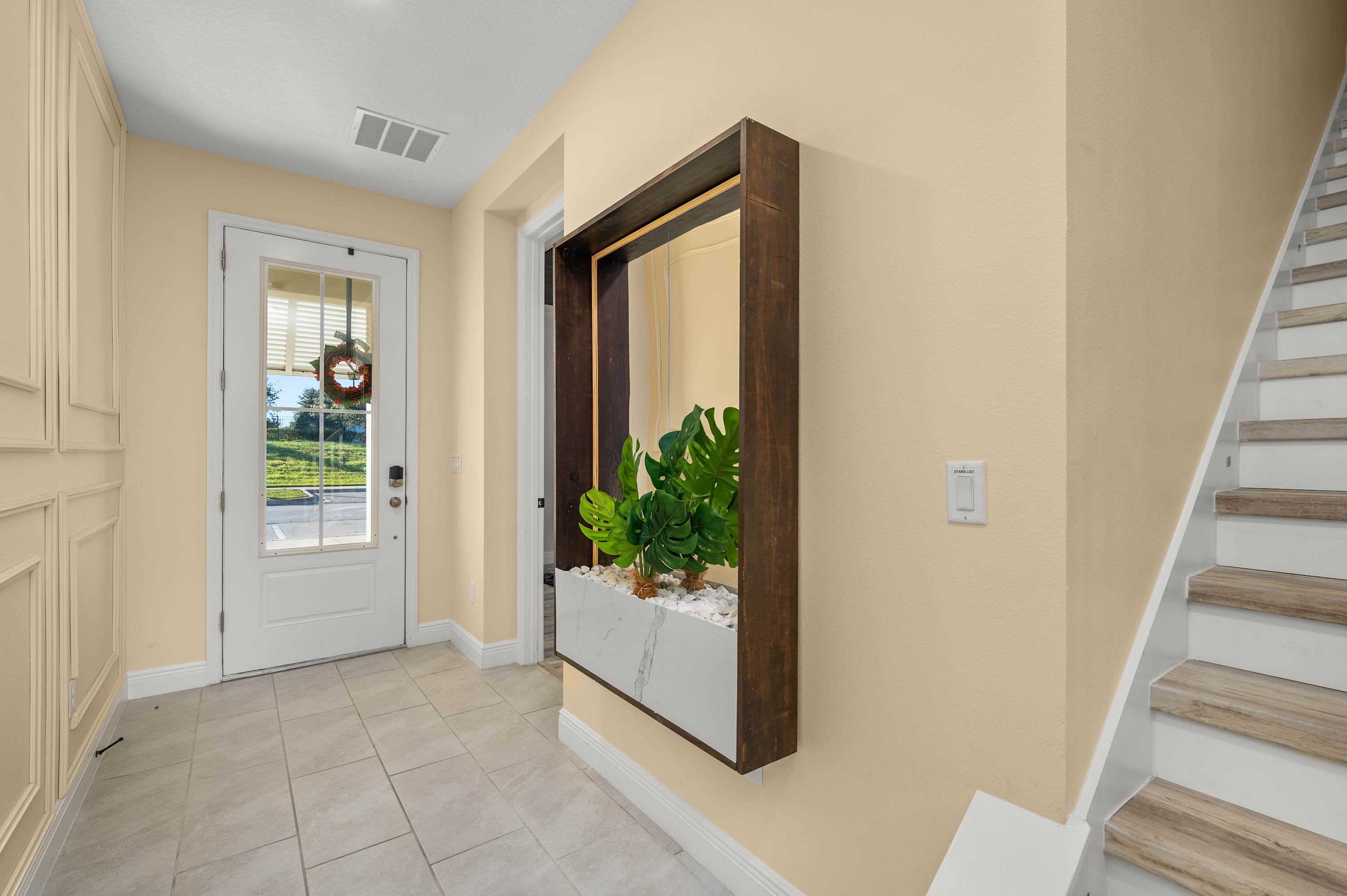 Family getaway w/ private pool & game room