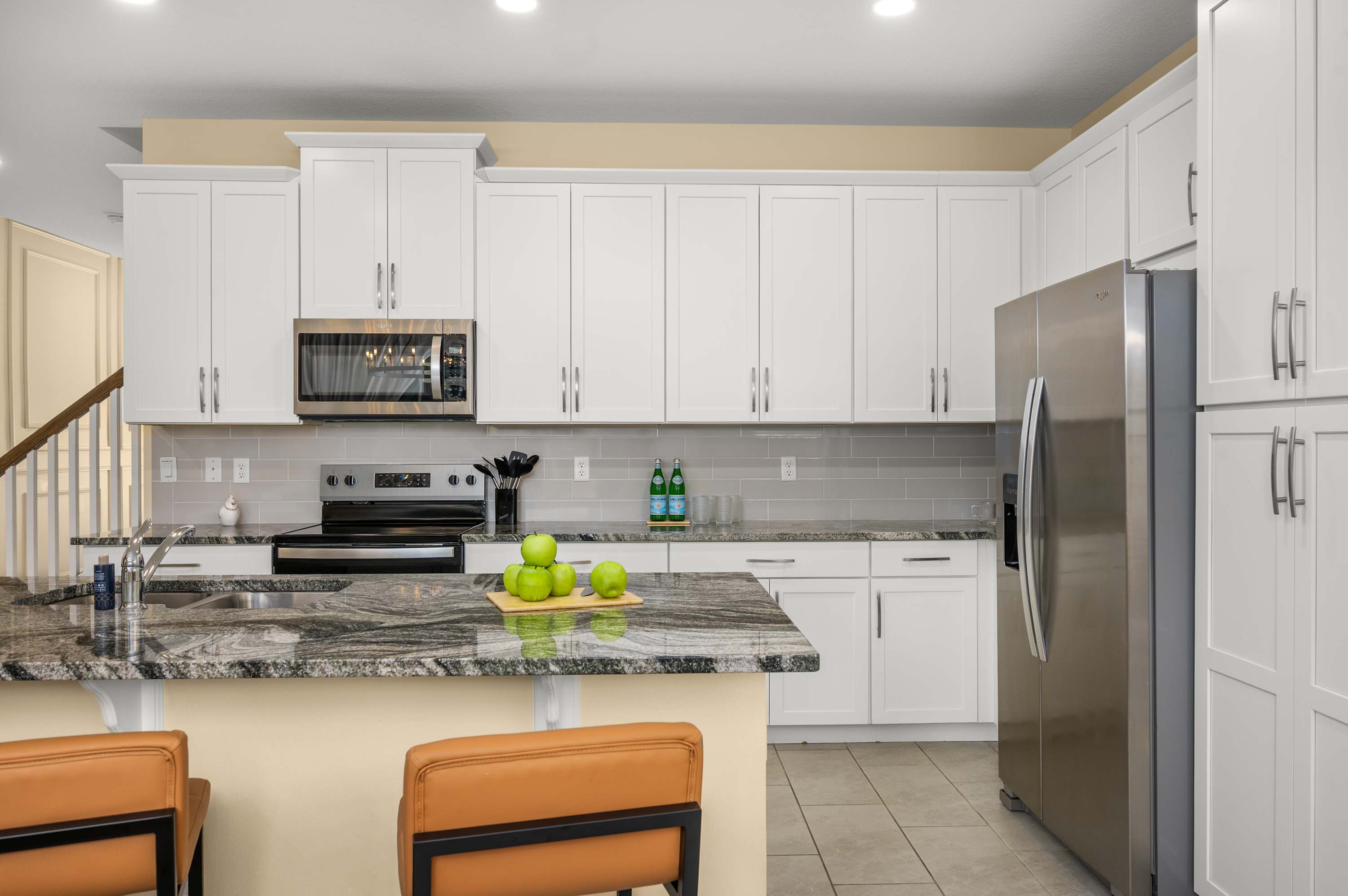 Family getaway w/ private pool & game room