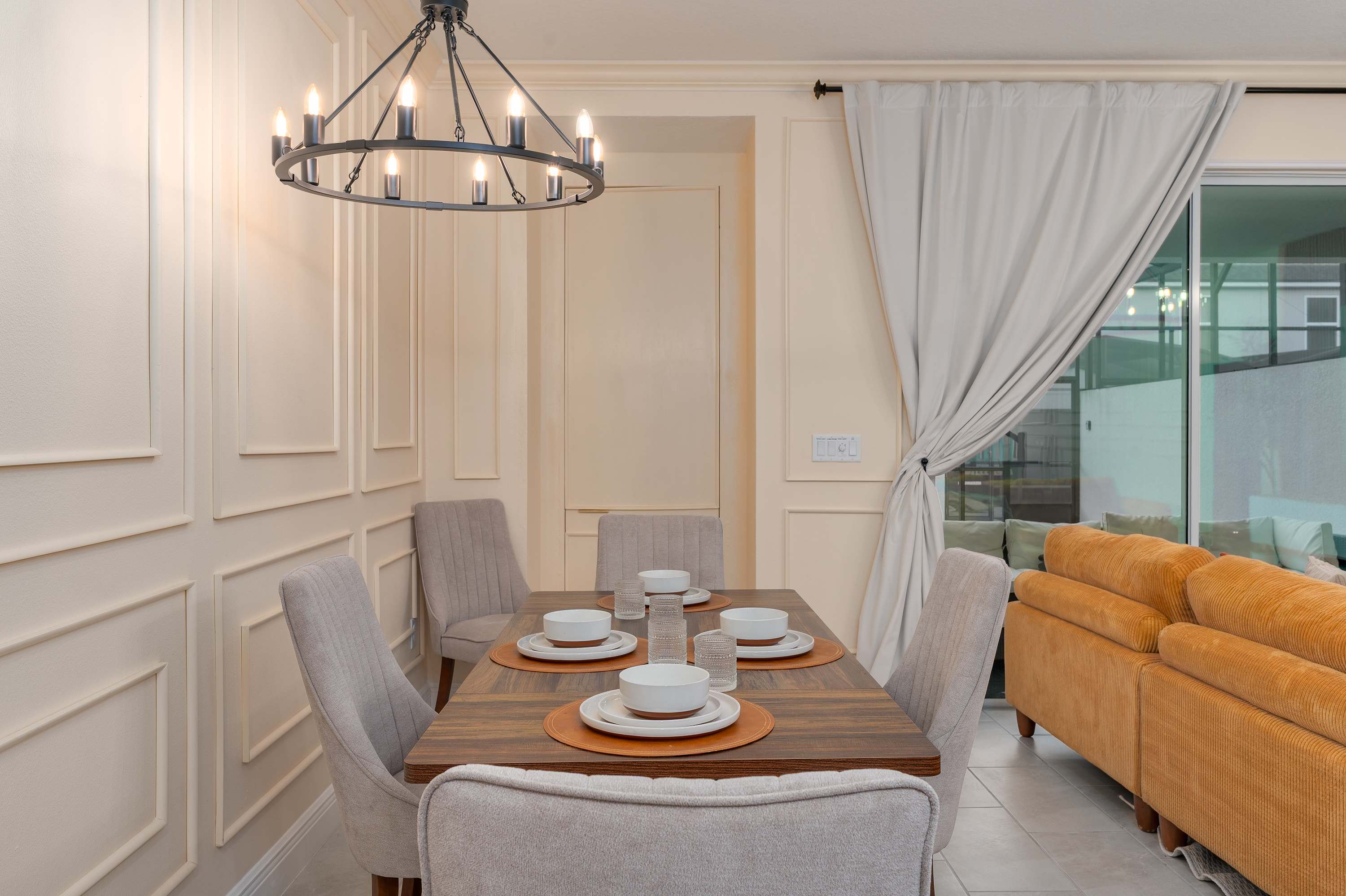 Family getaway w/ private pool & game room