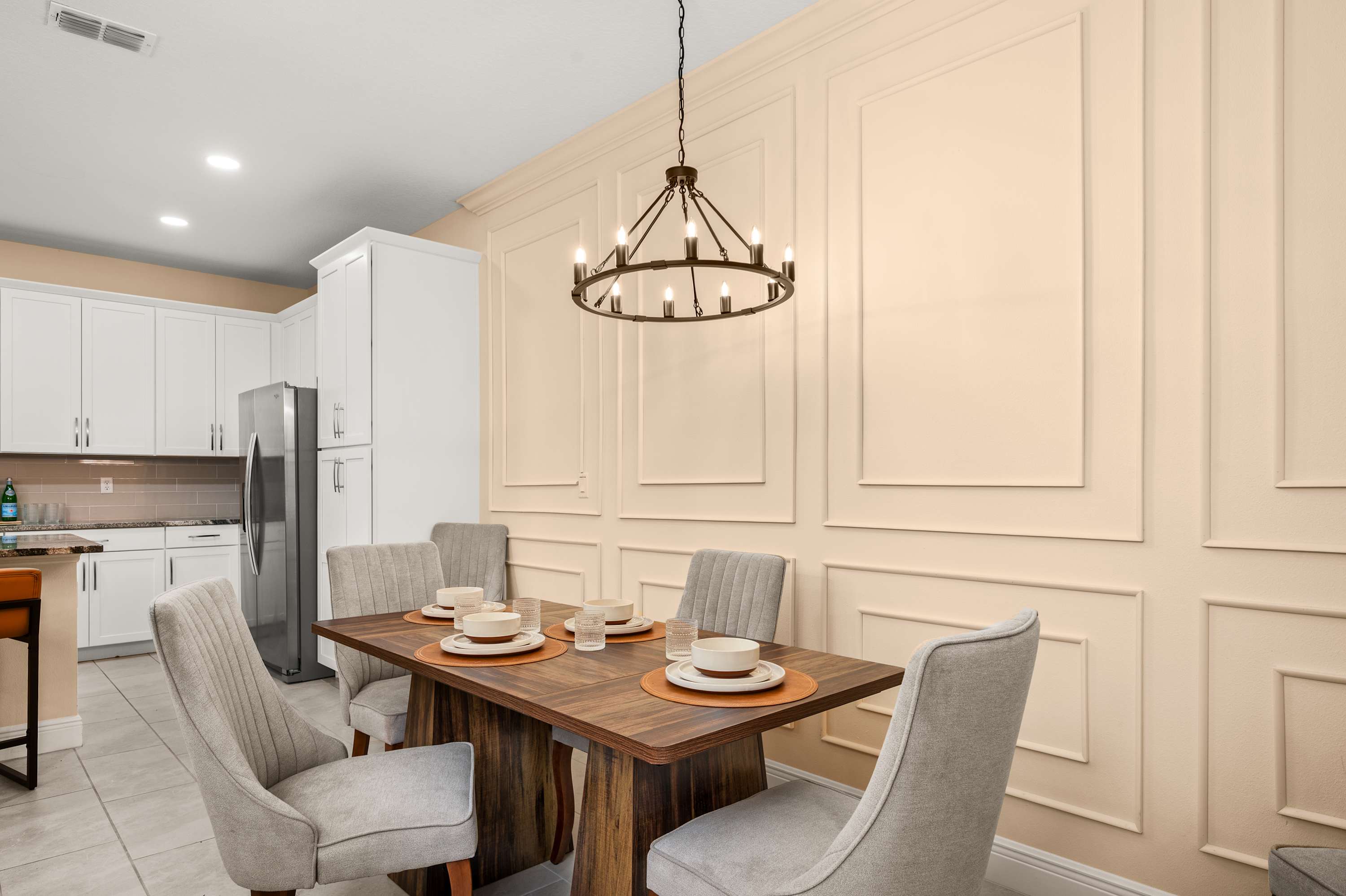 Family getaway w/ private pool & game room