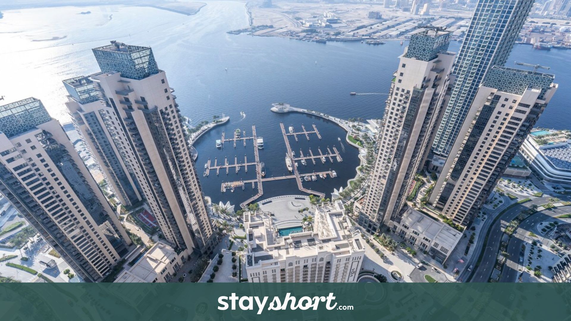 Free housekeeping visits during your stay - StayShort - Airy 5-Bedrooms Apartment at Harbour views with stunning scenery of Dubai Creek! — Creek Harbour, Dubai — vacation rental