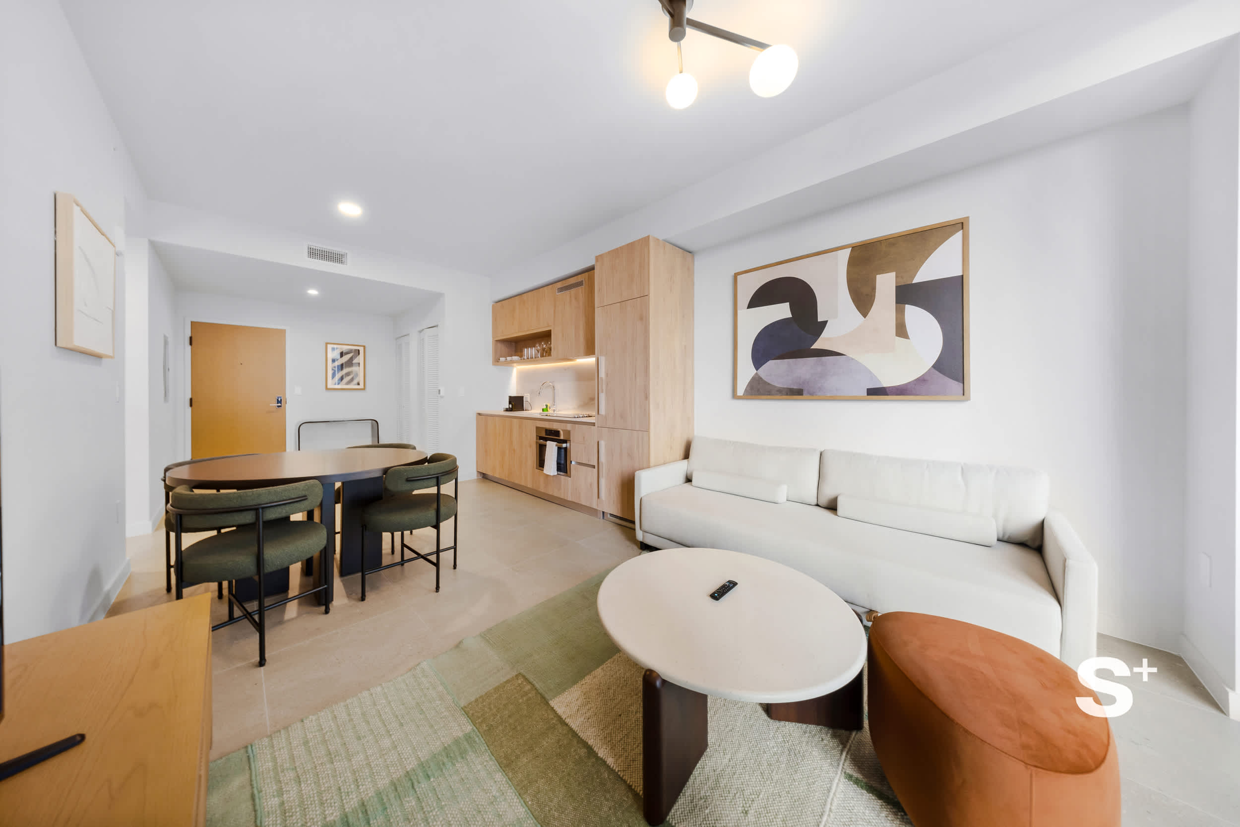 Sleek Miami Condo | Rooftop Pool, Gym | 19th Floor - バハマ