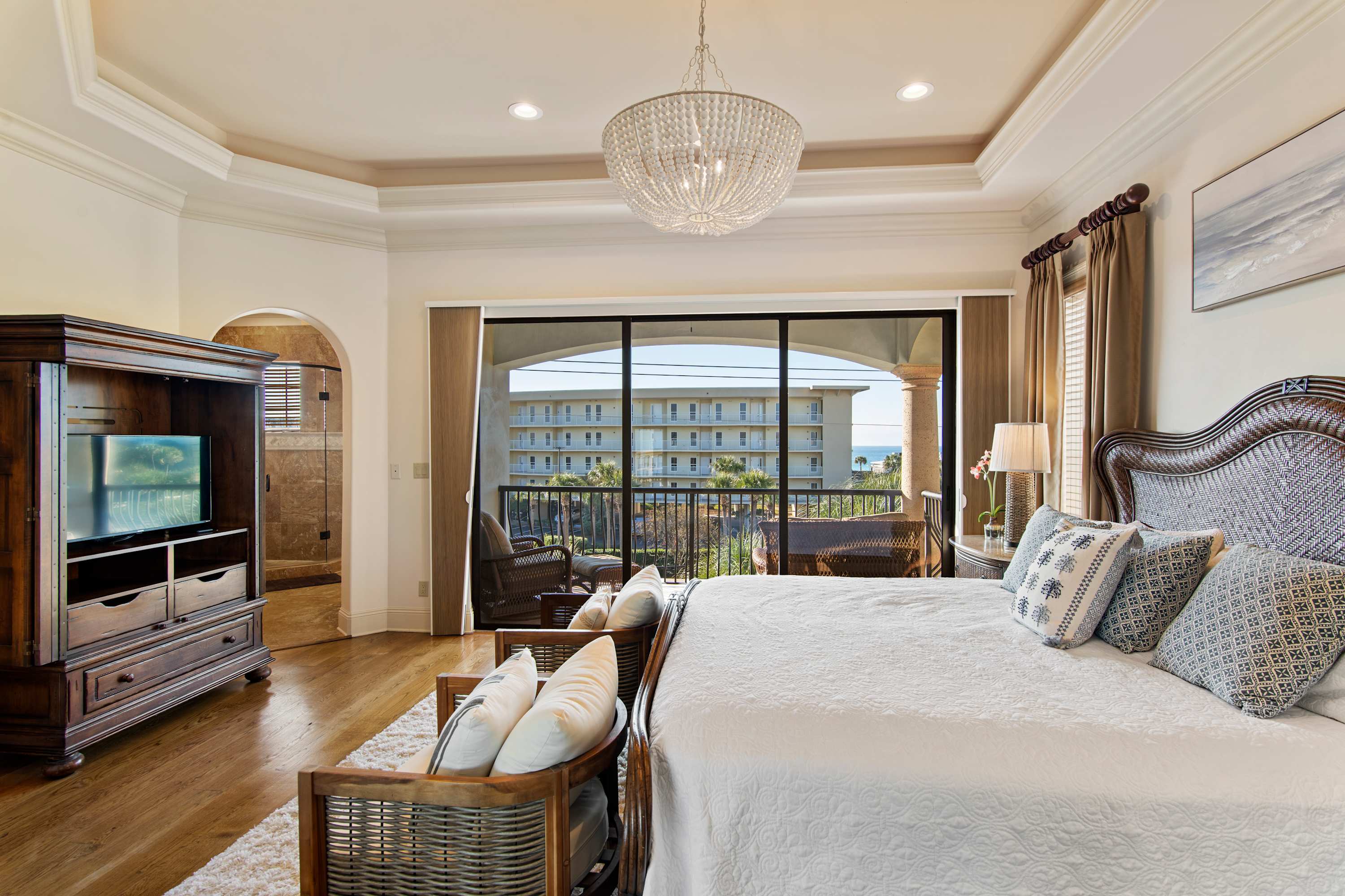 Steps from the beach on Scenic 98! - Tuscan Palace