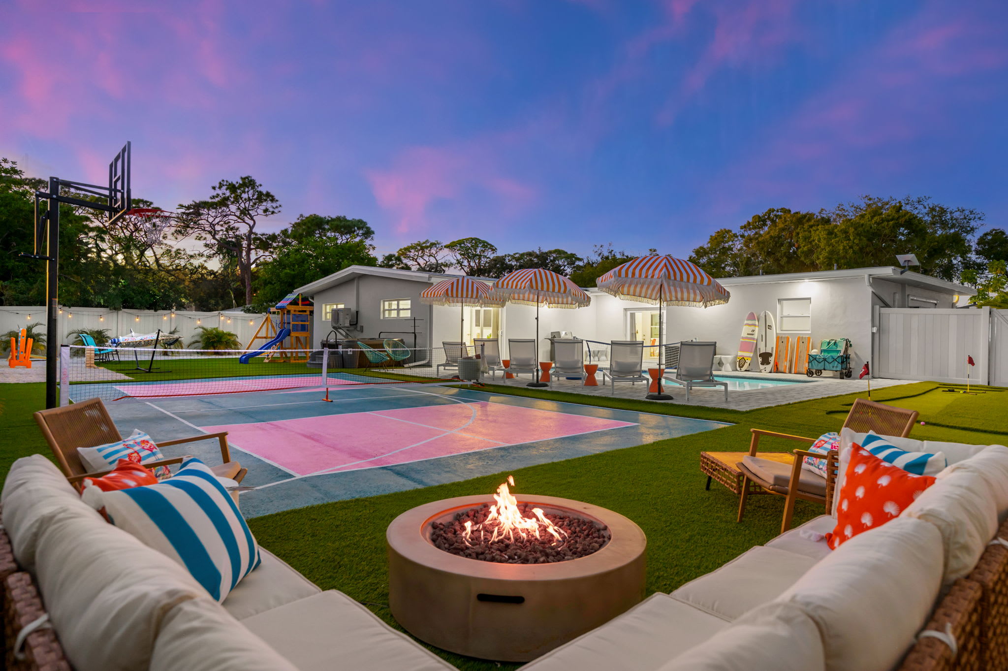 Sports Court • Playground • Putt Putt • Spa • Pool — Bradenton, FL — vacation rental