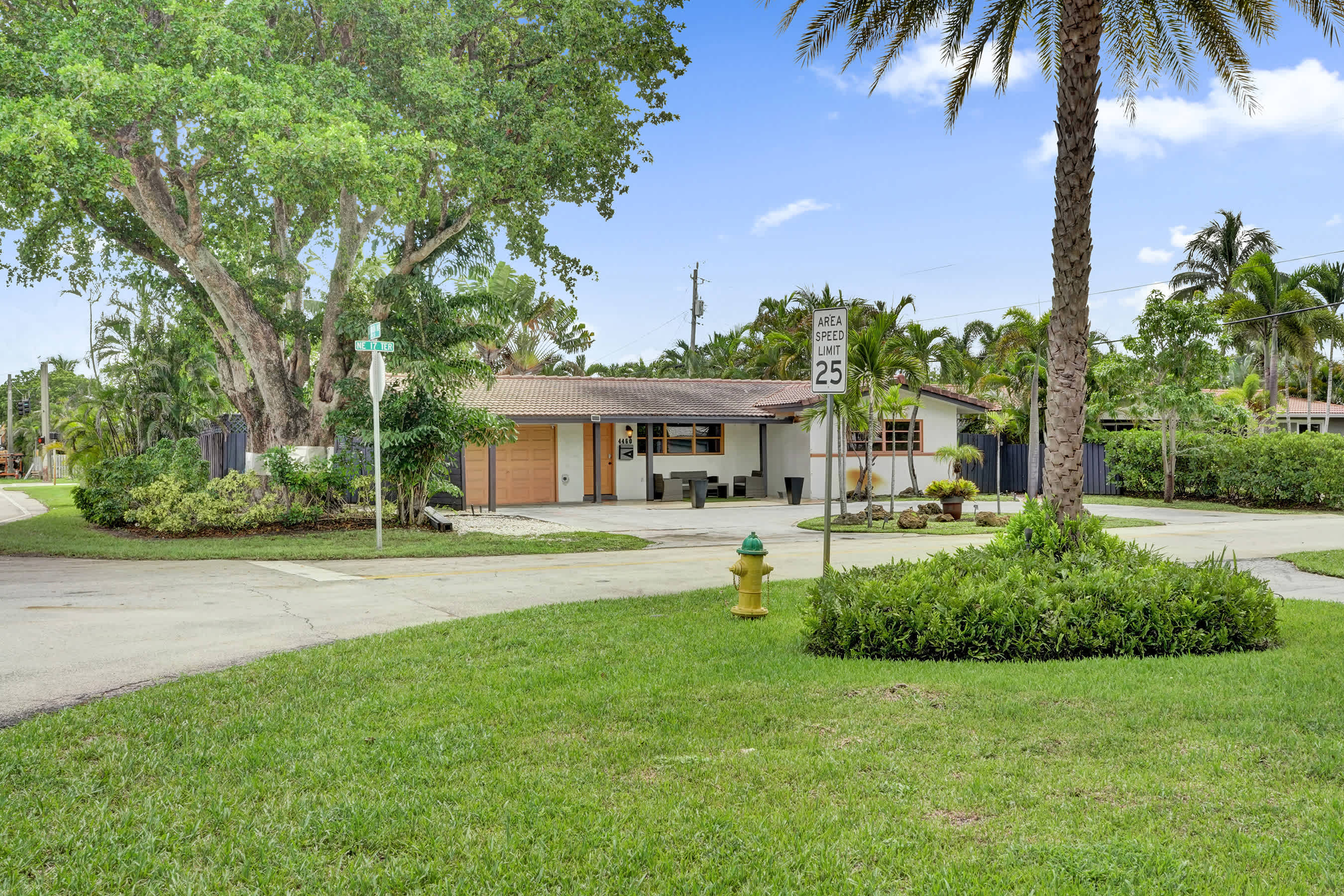 Rainbow Falls 4 Stay for 2 5