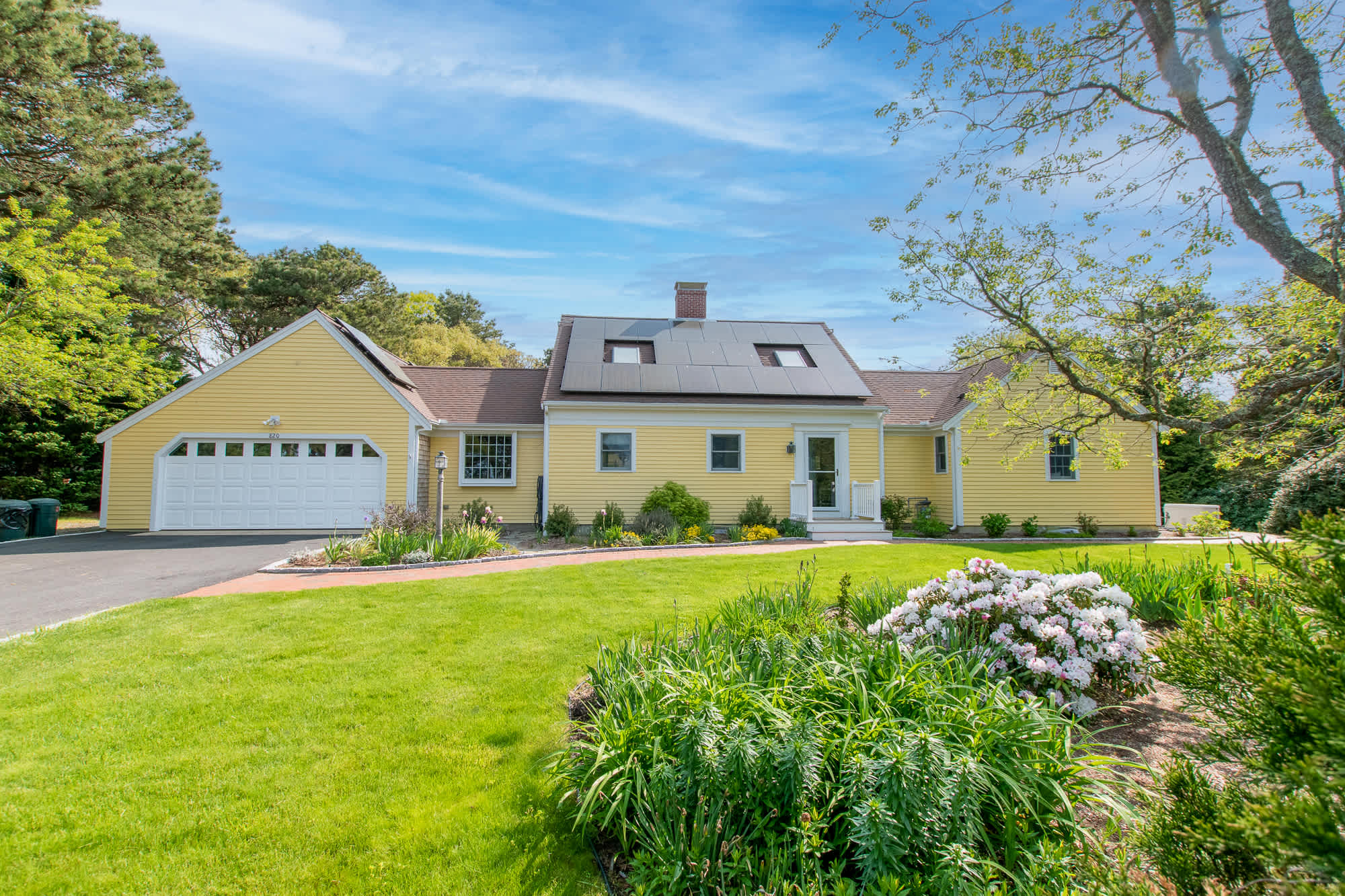 Sunroom, Mins to Beaches, Central AC! — Eastham, MA — vacation rental