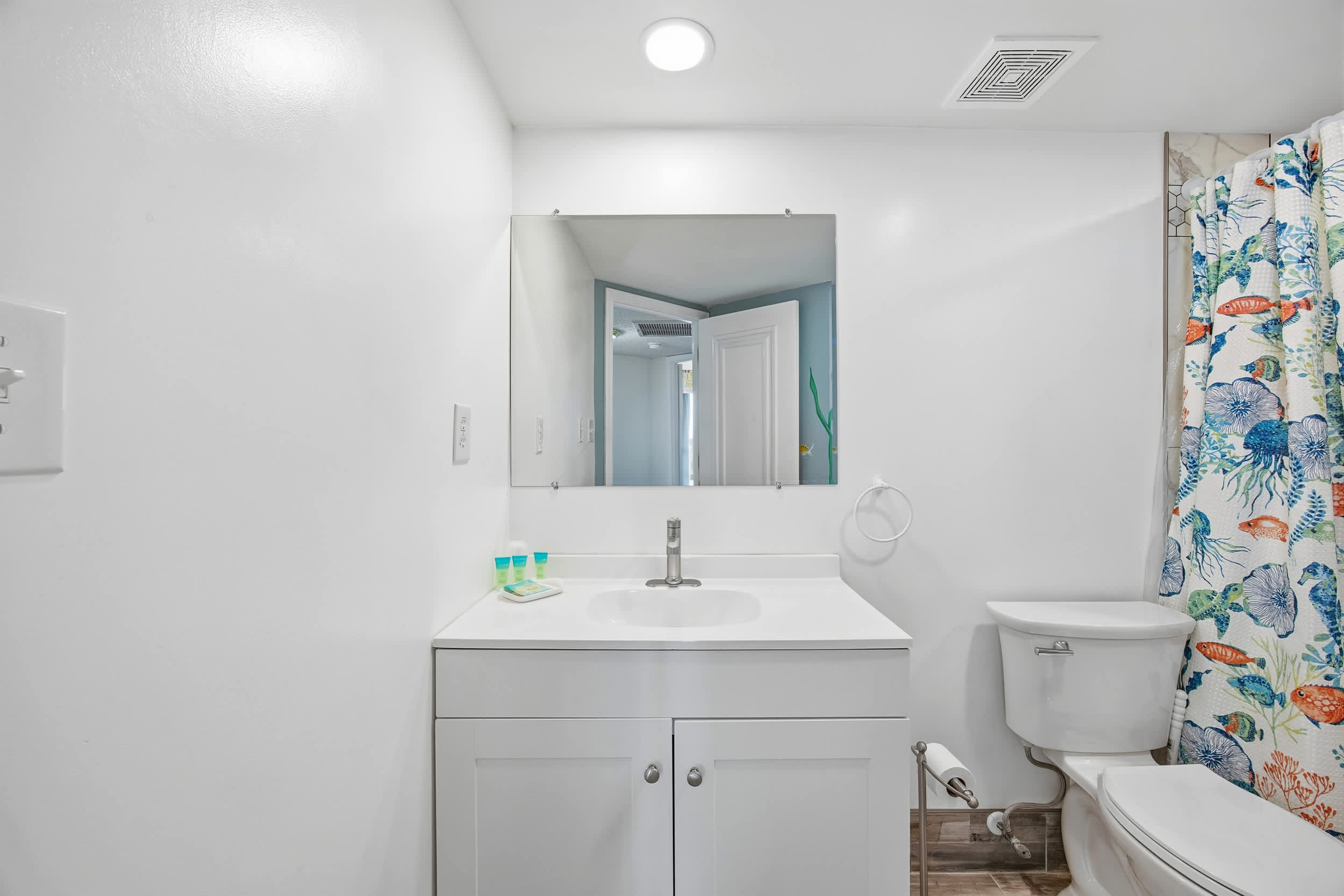 Serenity Suite Oceanfront w Reclining Sofa