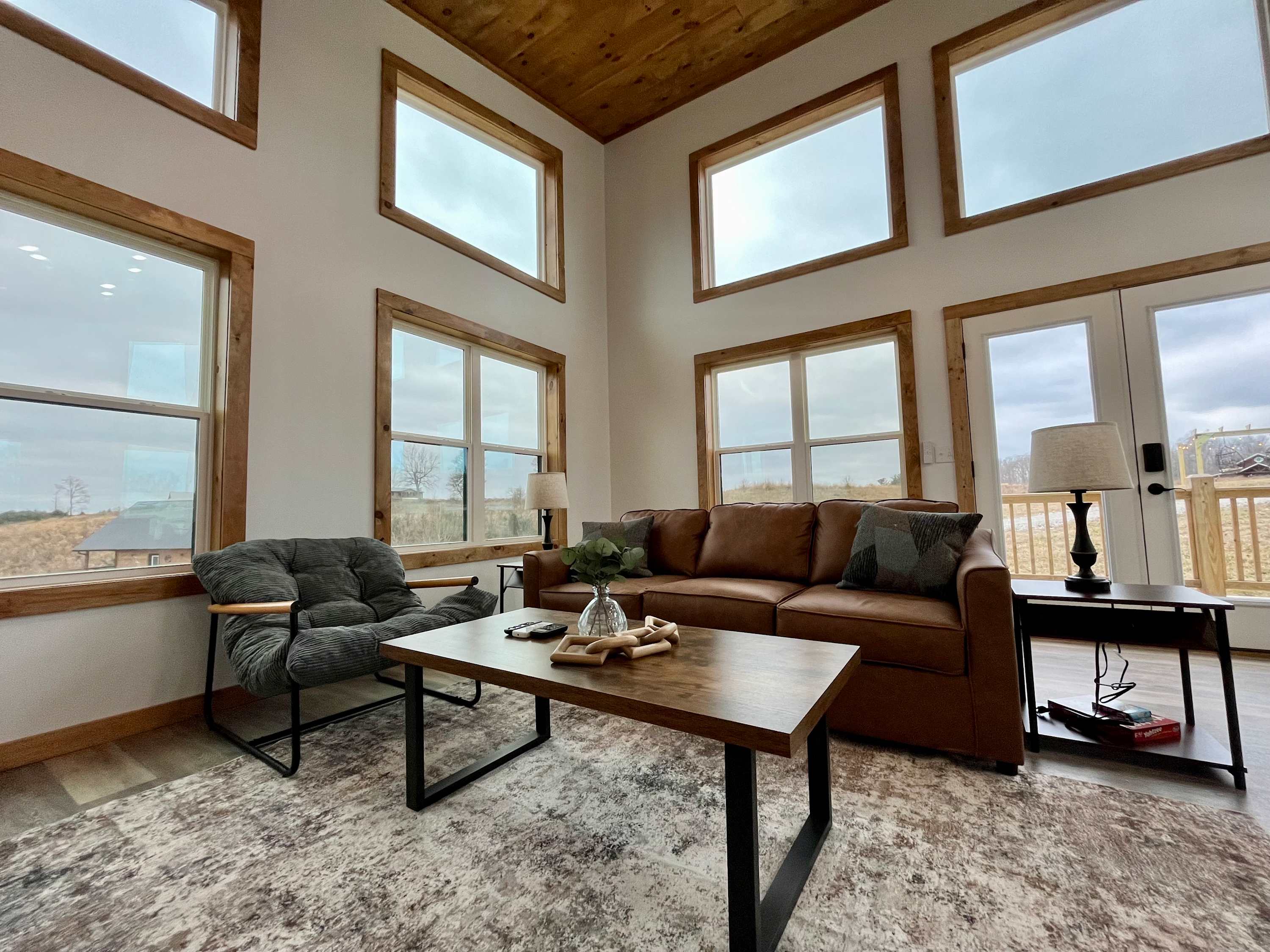 Mountain Modern | Hot Tub, Near Natural Bridge — Rogers, KY — vacation rental
