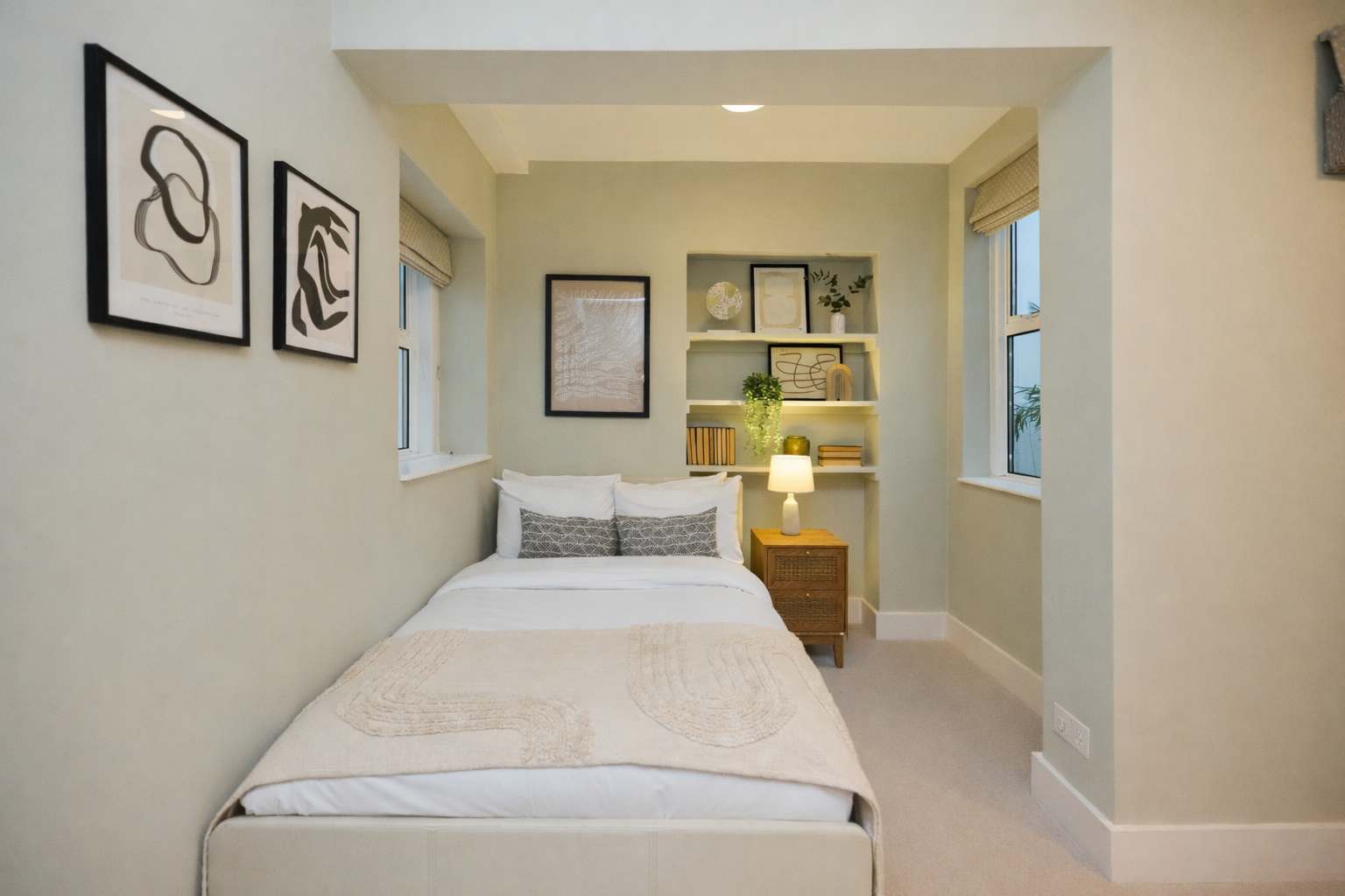Three-Bedroom Hyde Park Apartment in Flat 15, Strathearn Place W2 2NQ - Property image 20 - VivreStays