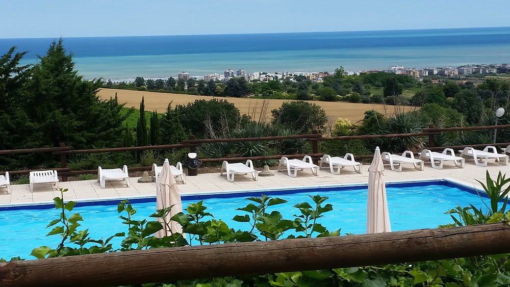 Via Civita 71, 64010 Prosperi, Italy