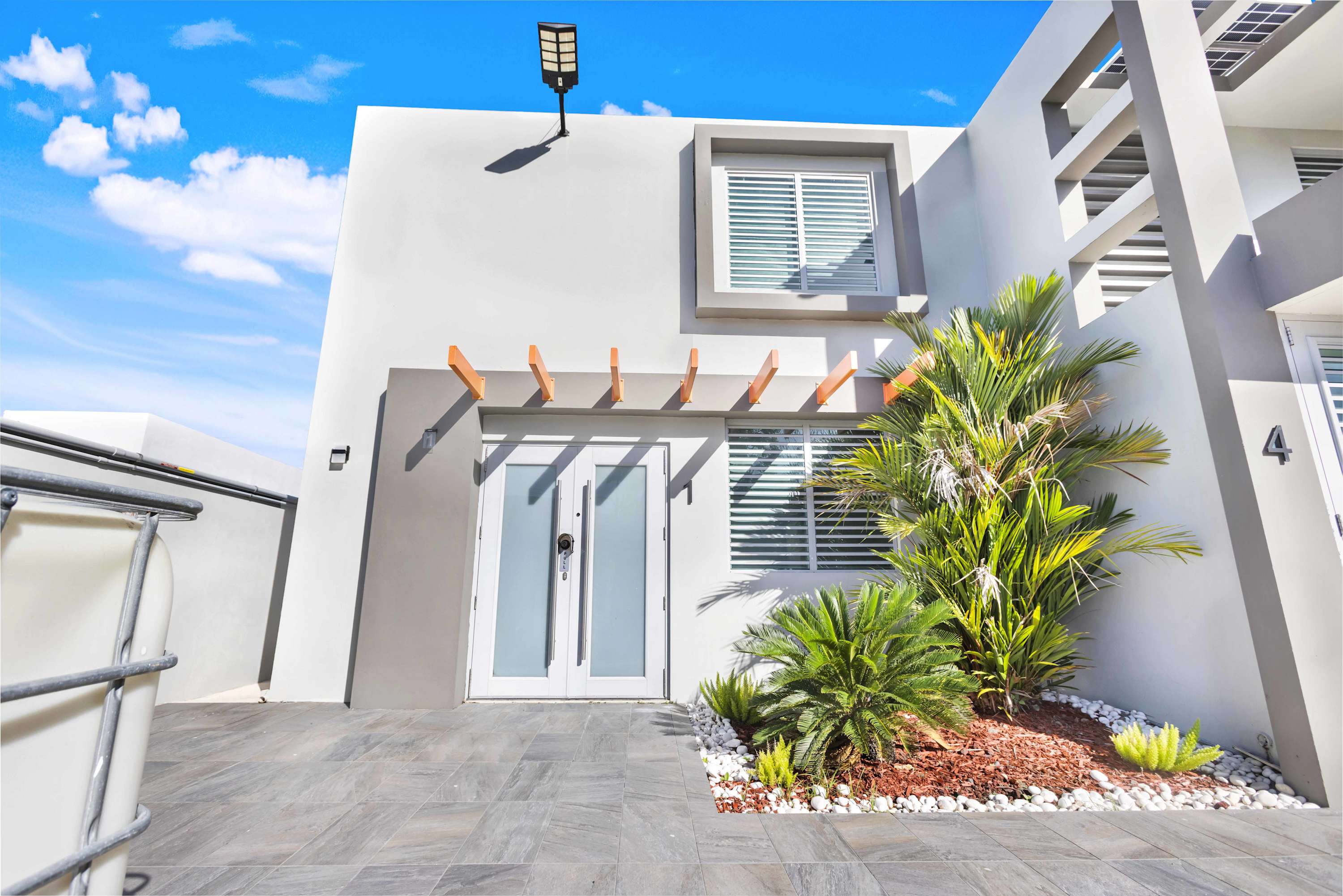 AQUA Ville Moderna 1 · Spacious 4BR with King Beds - Property photo