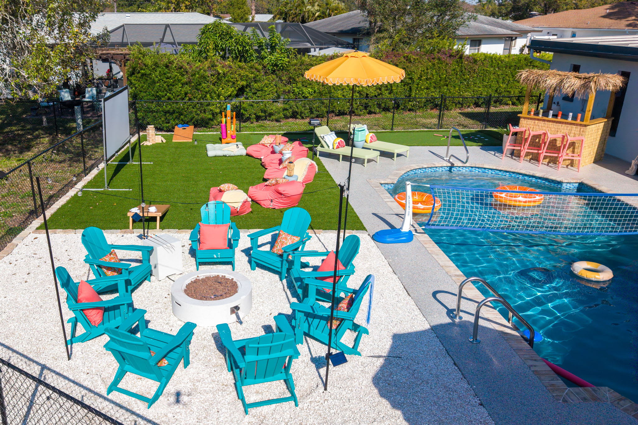 Sleeps 12 • Game Room • Theatre • Tiki Bar • Pool — Bradenton, FL — vacation rental