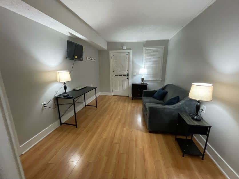 Living Room — photo 5