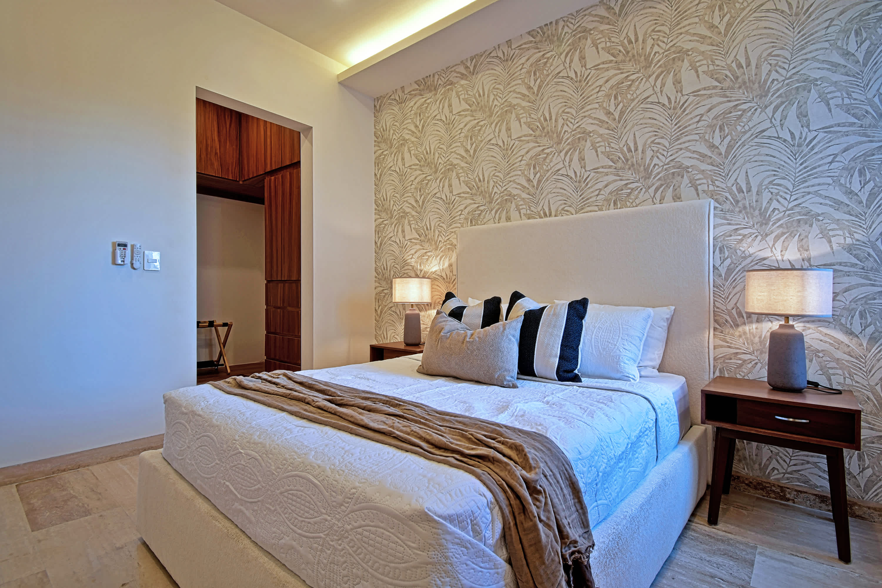 Apartment Steps from the Boardwalk | 2BR + 1.5 Bath | — La Paz, Baja California Sur — vacation rental