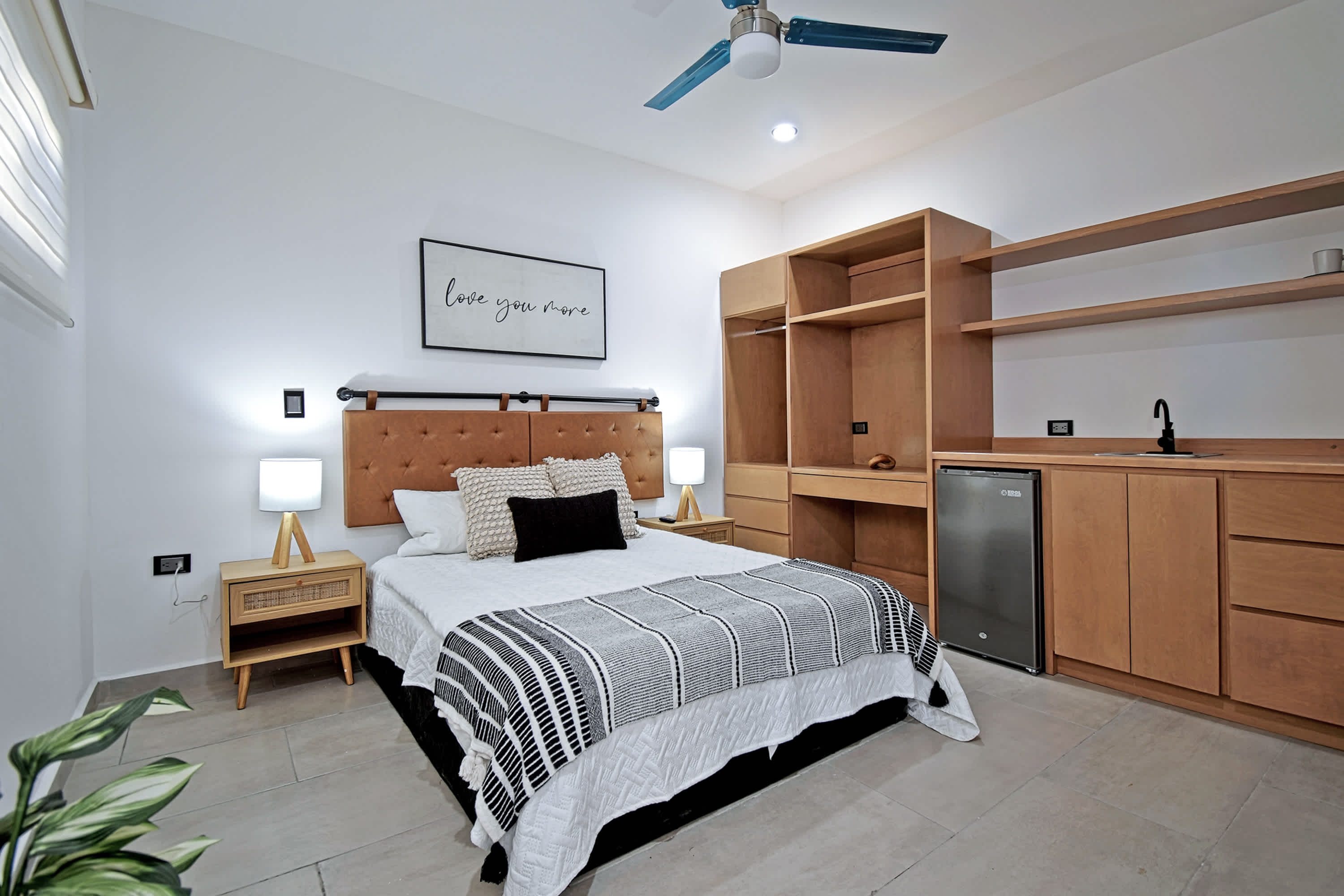 Luxurious apartment with pool, steps from beach — La Paz, Baja California Sur — vacation rental