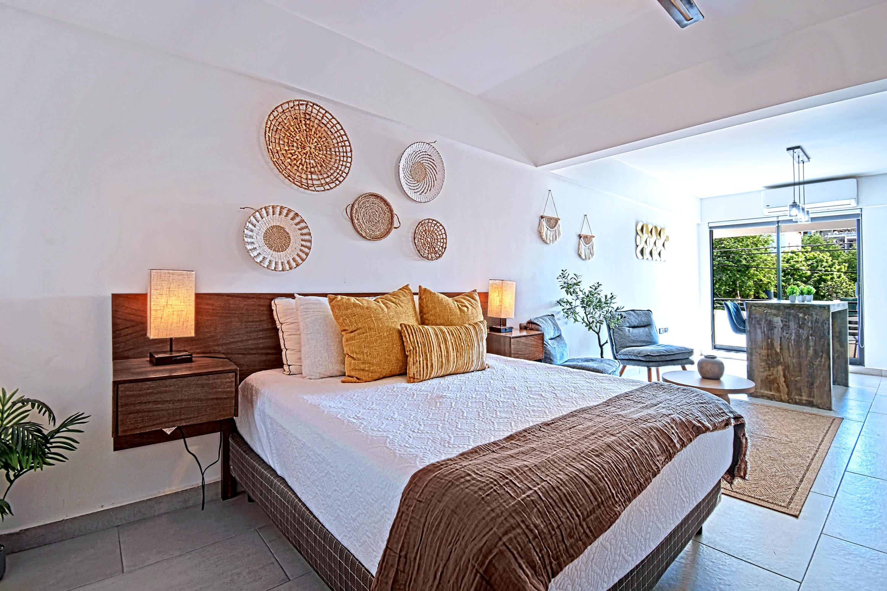 New apartment with communal pool, steps from beach — La Paz, Baja California Sur — vacation rental