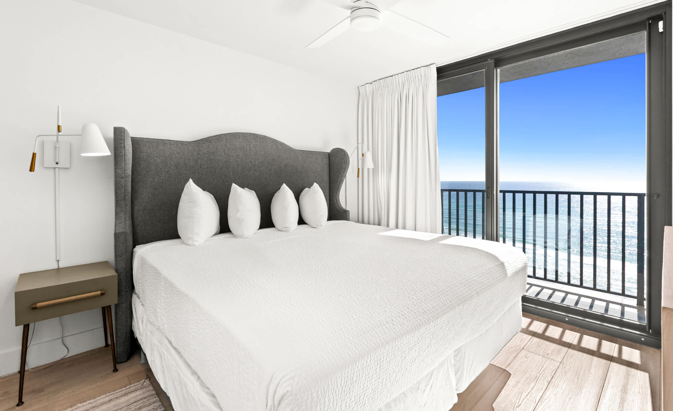 One Seagrove Place 0804 | Photo 18