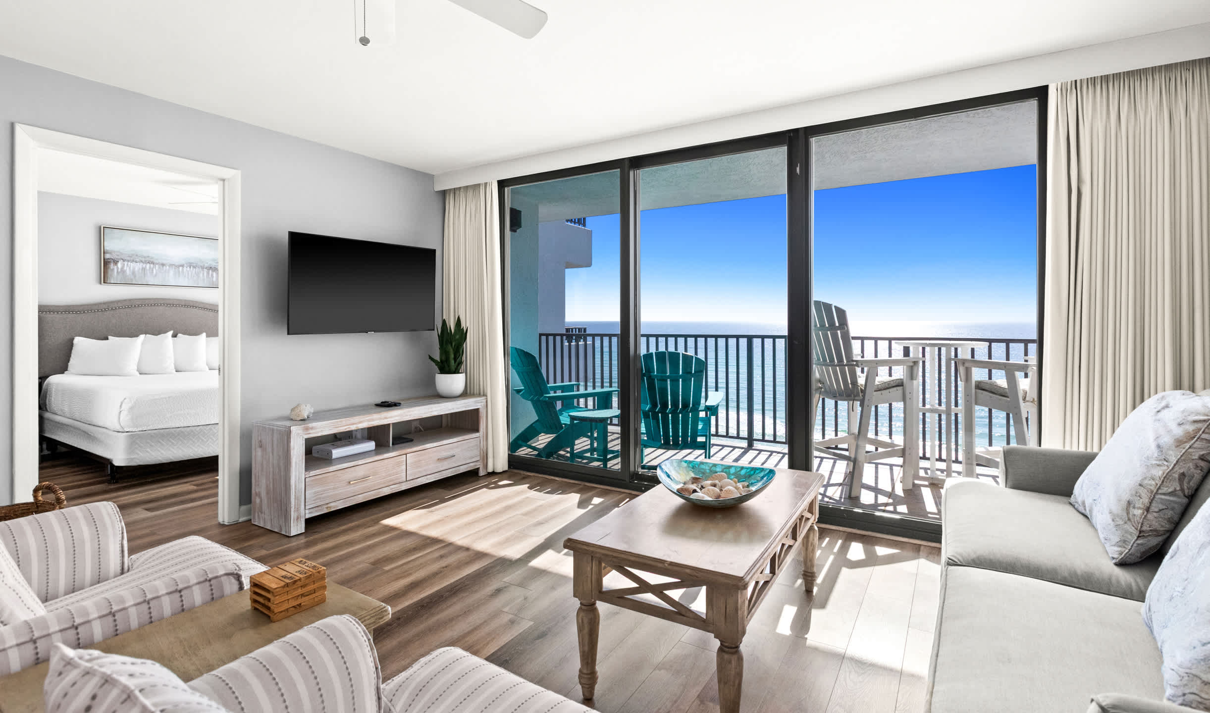 One Seagrove Place 0807 | Photo 9