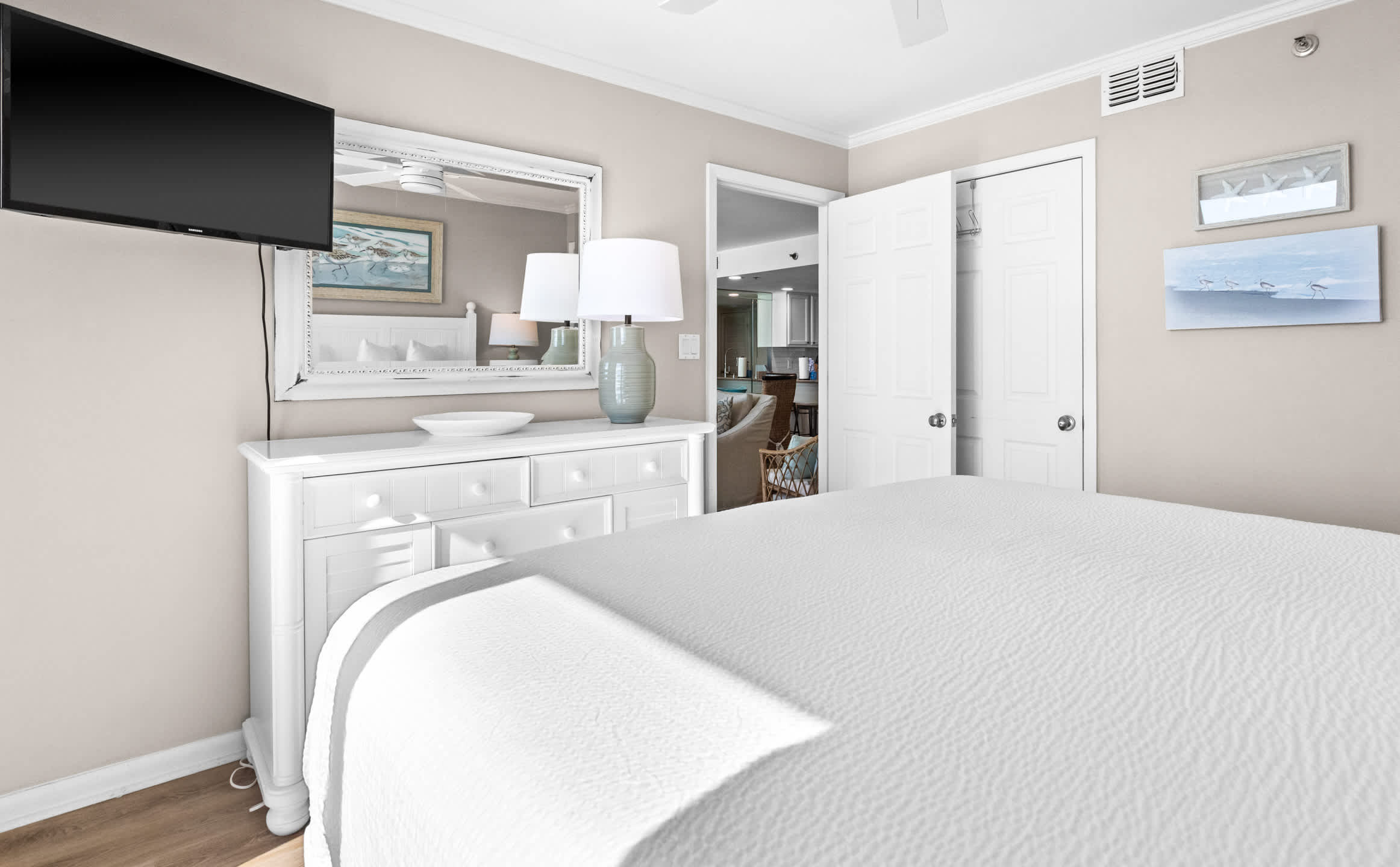 One Seagrove Place 0904 23