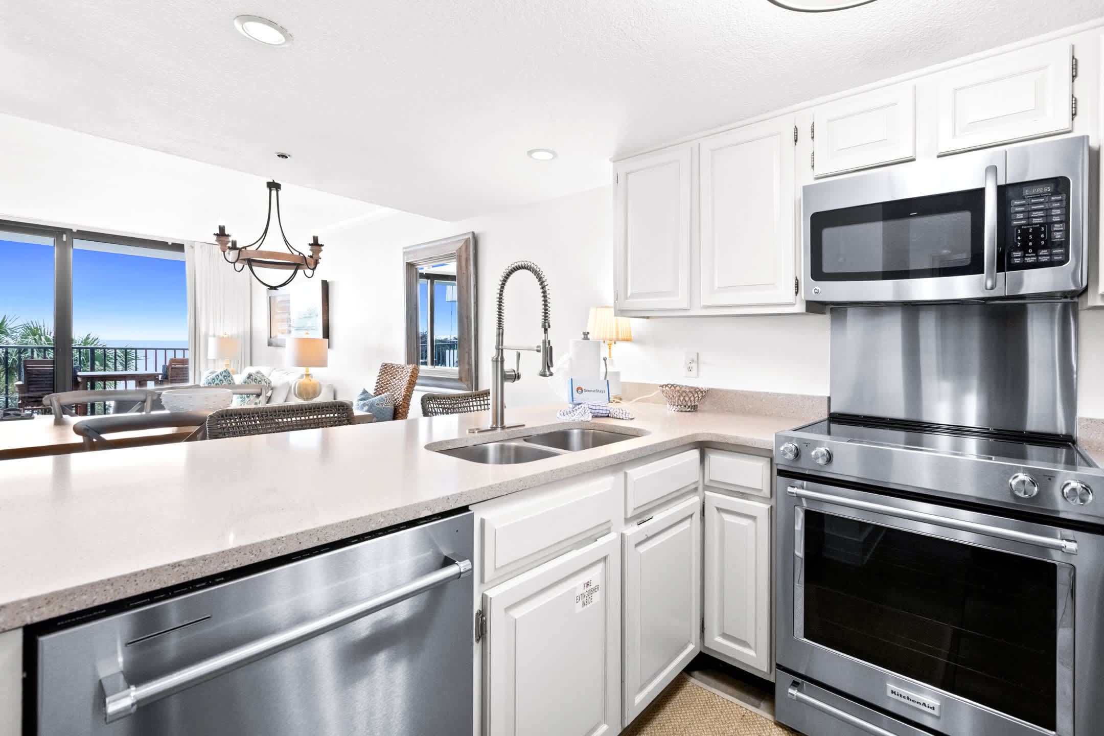 One Seagrove Place 0207 | Photo 10