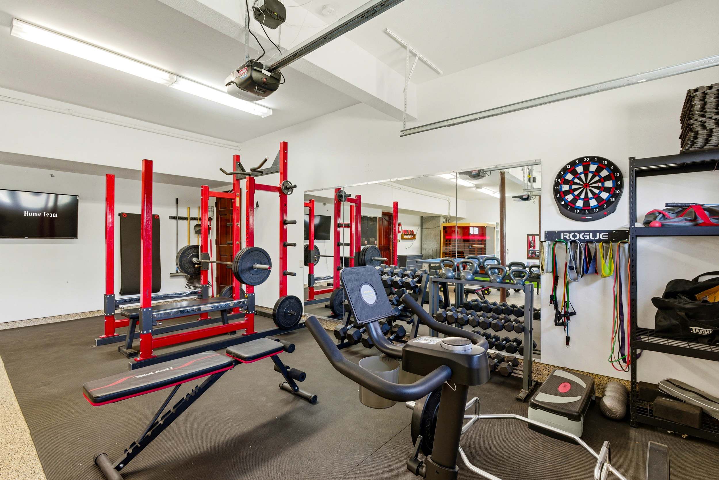 Indoor Pool & Spa - Gym - Sauna - Pickleball Court 6